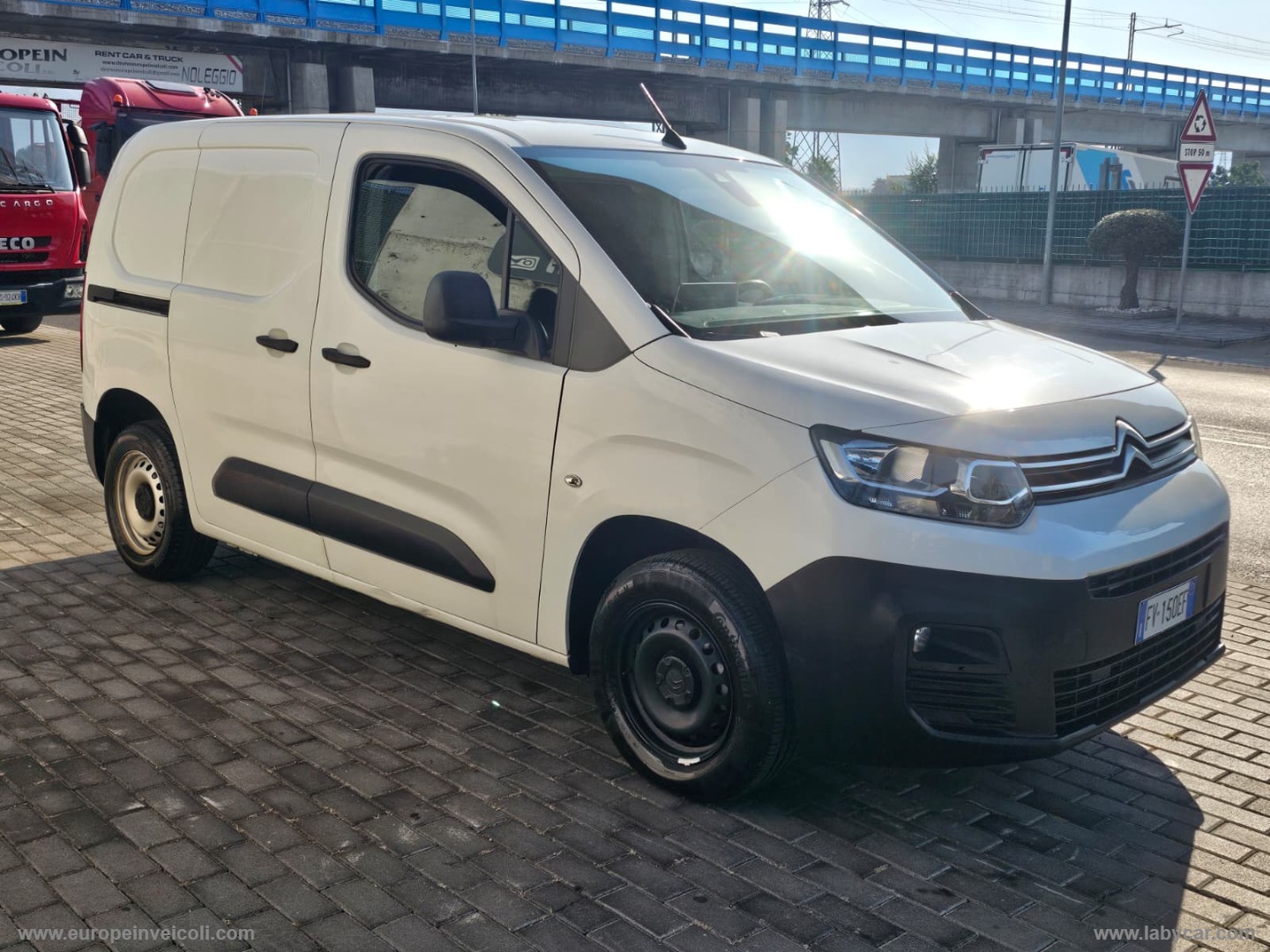 Berlingo BlueHDi 100 Van M Control - immagine 3