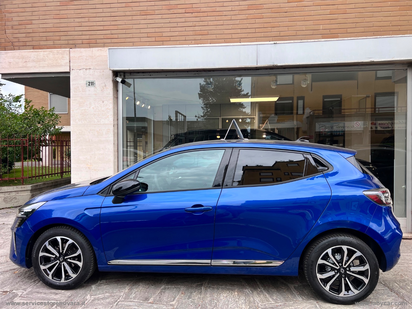 Clio TCe 90 CV Techno - immagine 3
