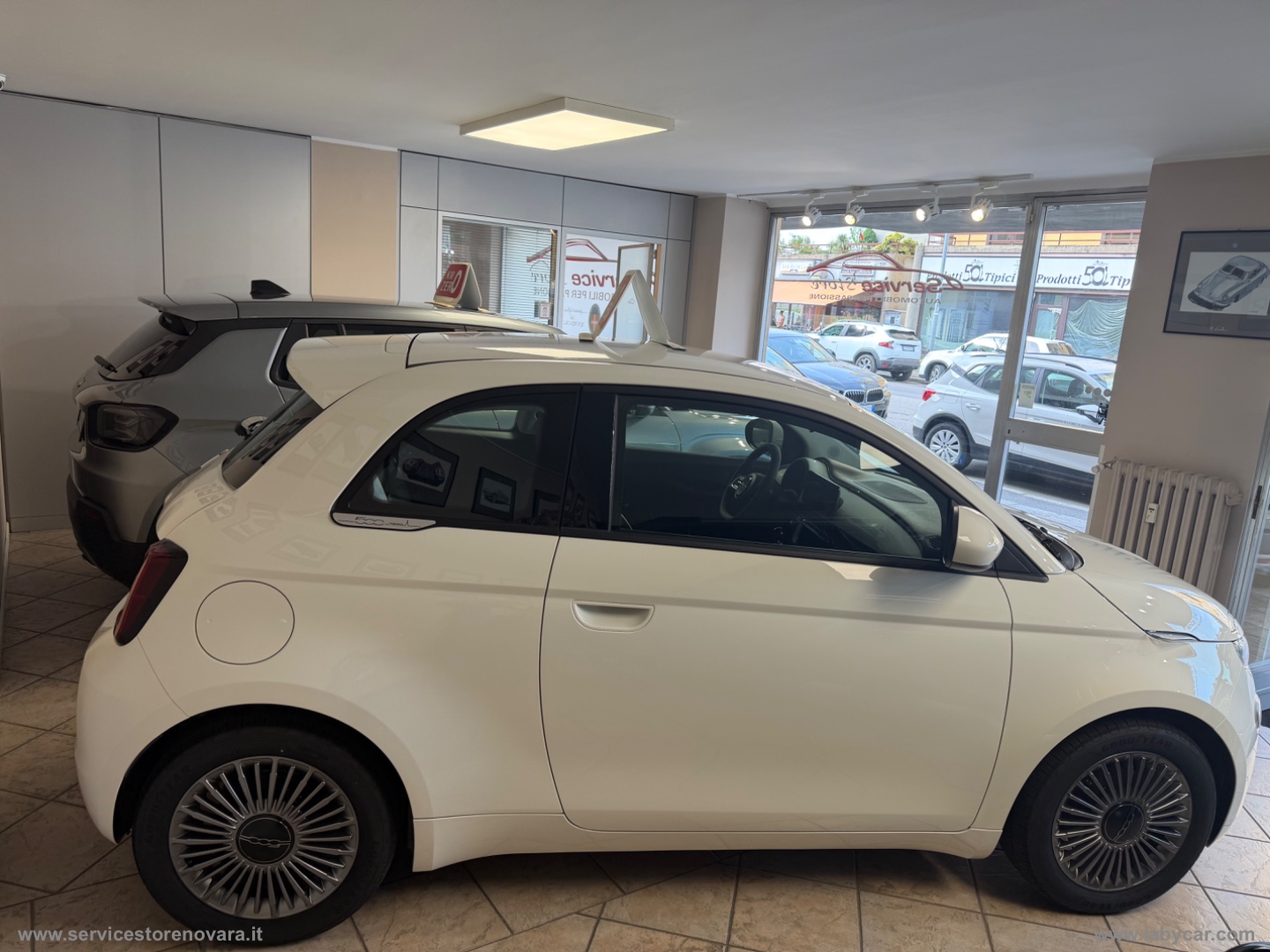 500 Berlina Hybrid Torino KM0 2026! - immagine 3