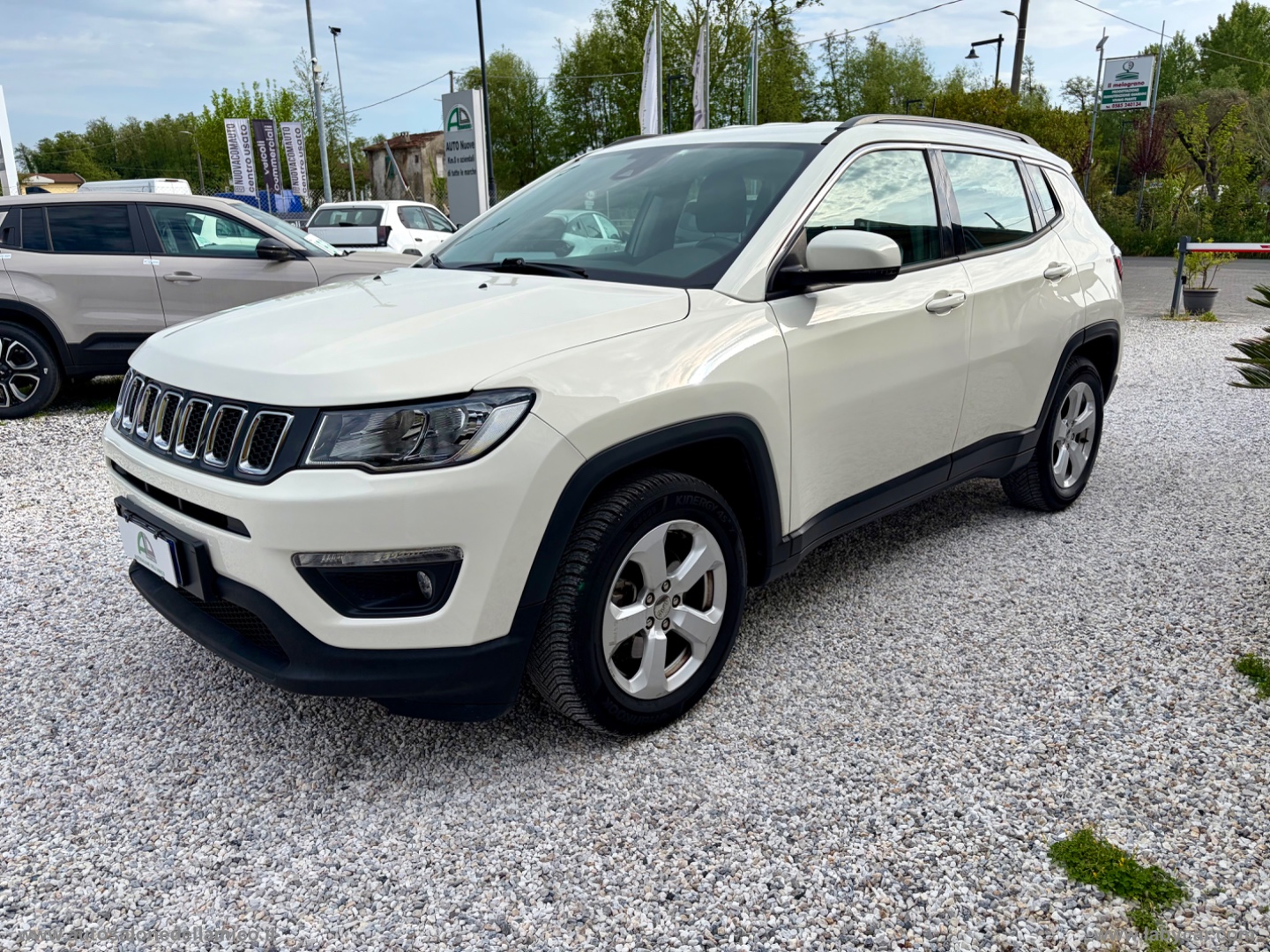 Compass 1.6 Mjt II 2WD Limited - immagine 3