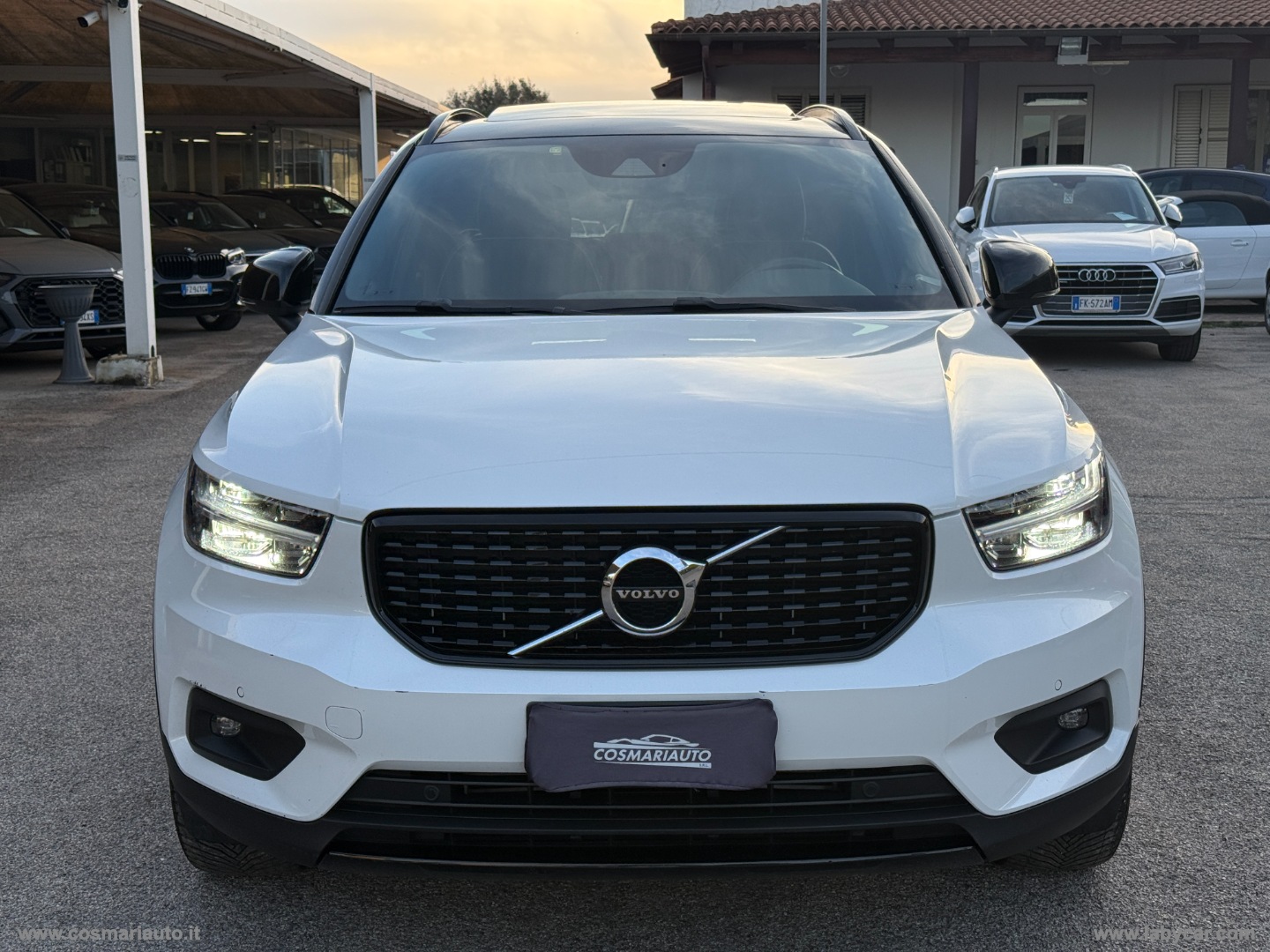 XC40 D3 AWD Geartronic R-design N1 TETTO/GANCIO - immagine 3