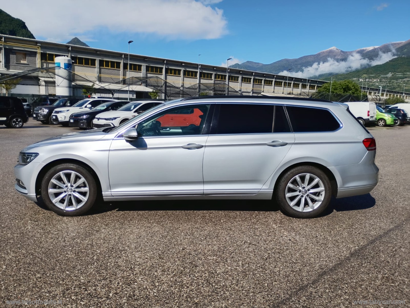 Passat Variant 2.0 TDI DSG Business BMT - immagine 3
