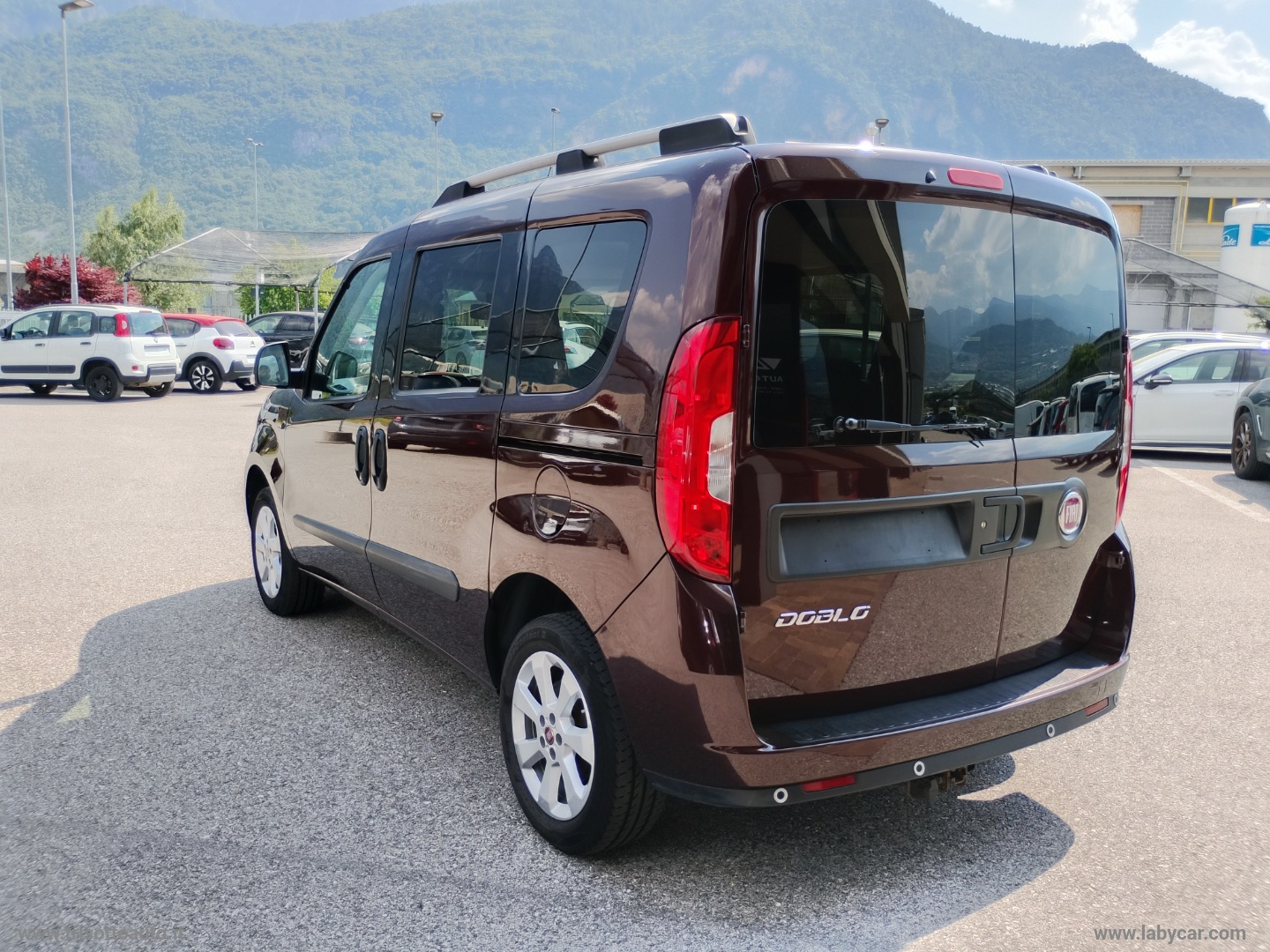 Doblò 1.4 T-Jet Lounge CON GANCIO TRAINO - immagine 3