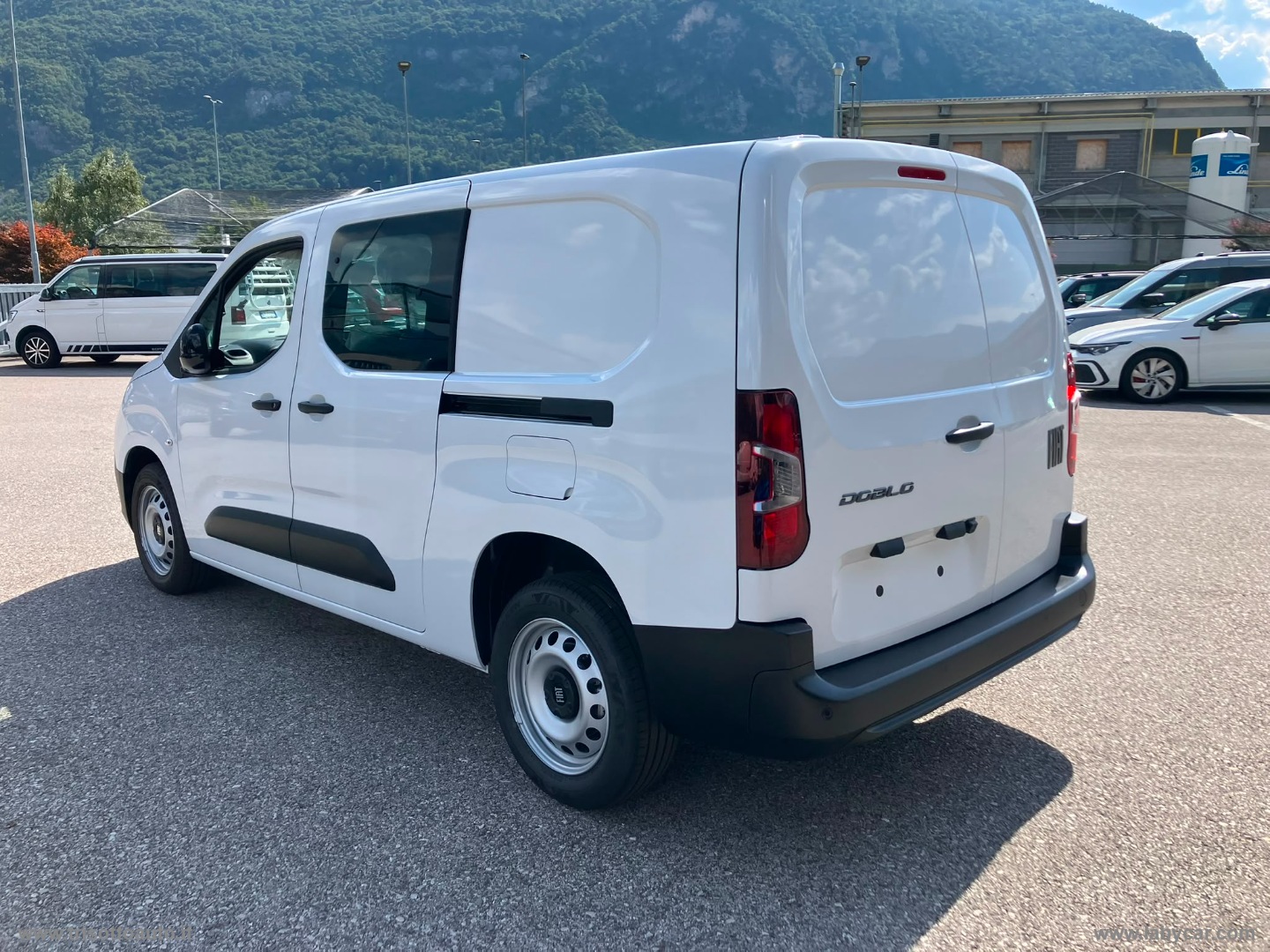 DOBLO Cargo L2 1.5 BlueHdi 130CV Crew Cab AT8 DOPPIA CABINA - immagine 3