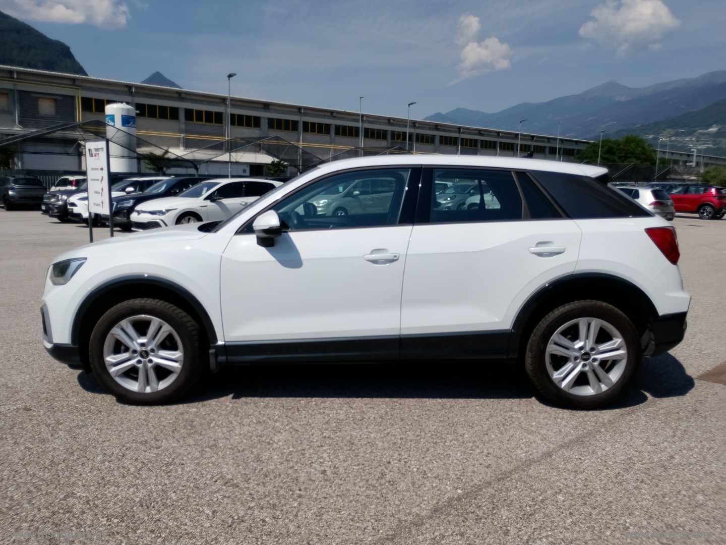 Q2 35 TFSI 150CV S tronic Business Advanced - immagine 3