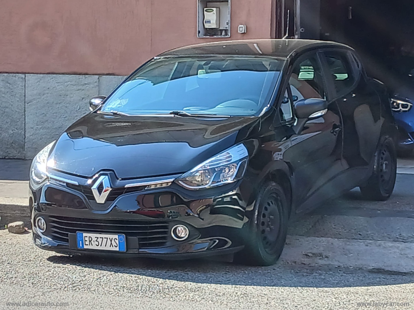 Clio 1.5 dCi 8V 75 CV 5p. Live - immagine 3