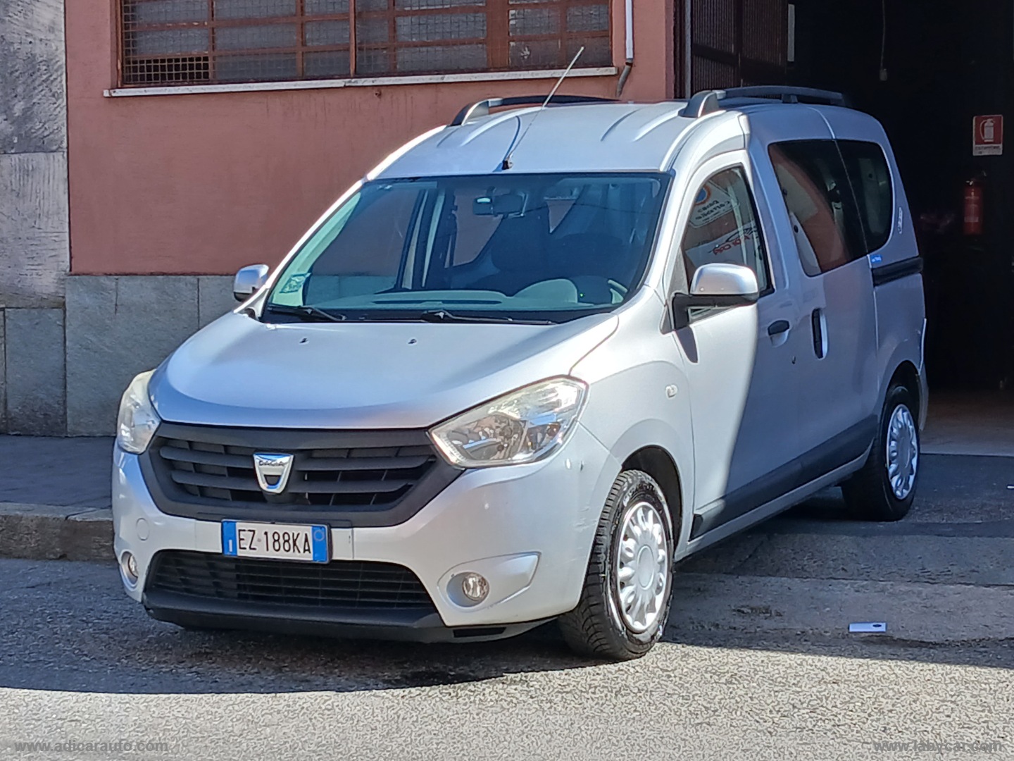 Dokker 1.6 8V 85 CV GPL - immagine 3