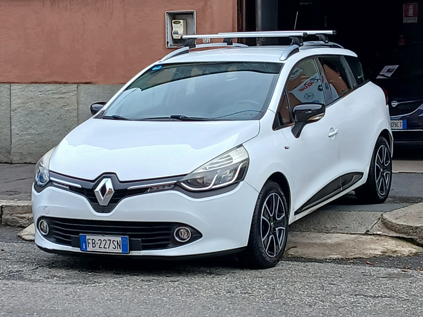 Clio Sporter 1.5 dCi 8V 90 CV S&S Duel - immagine 3