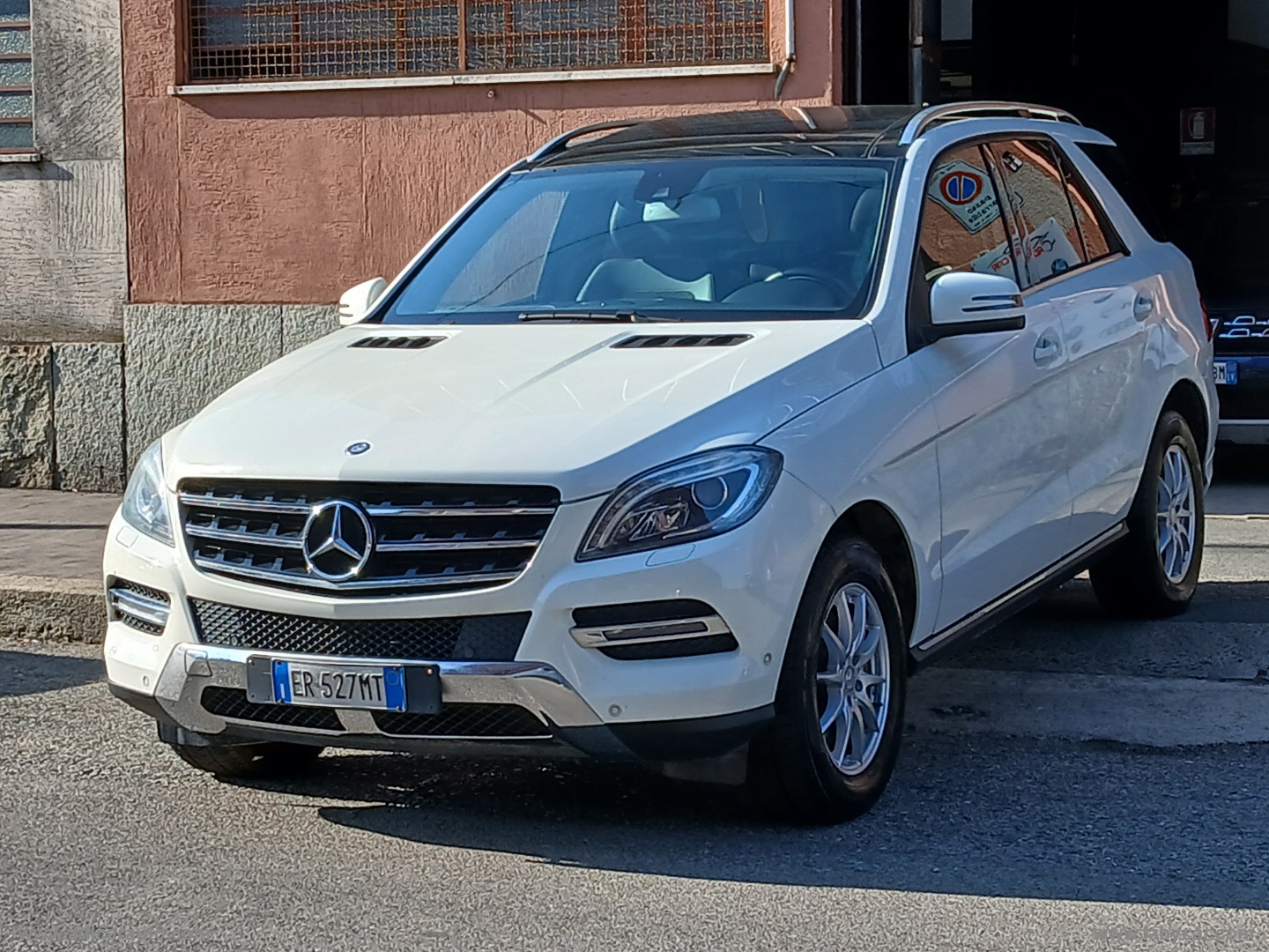 ML 250 BlueTEC 4Matic Sport - immagine 3