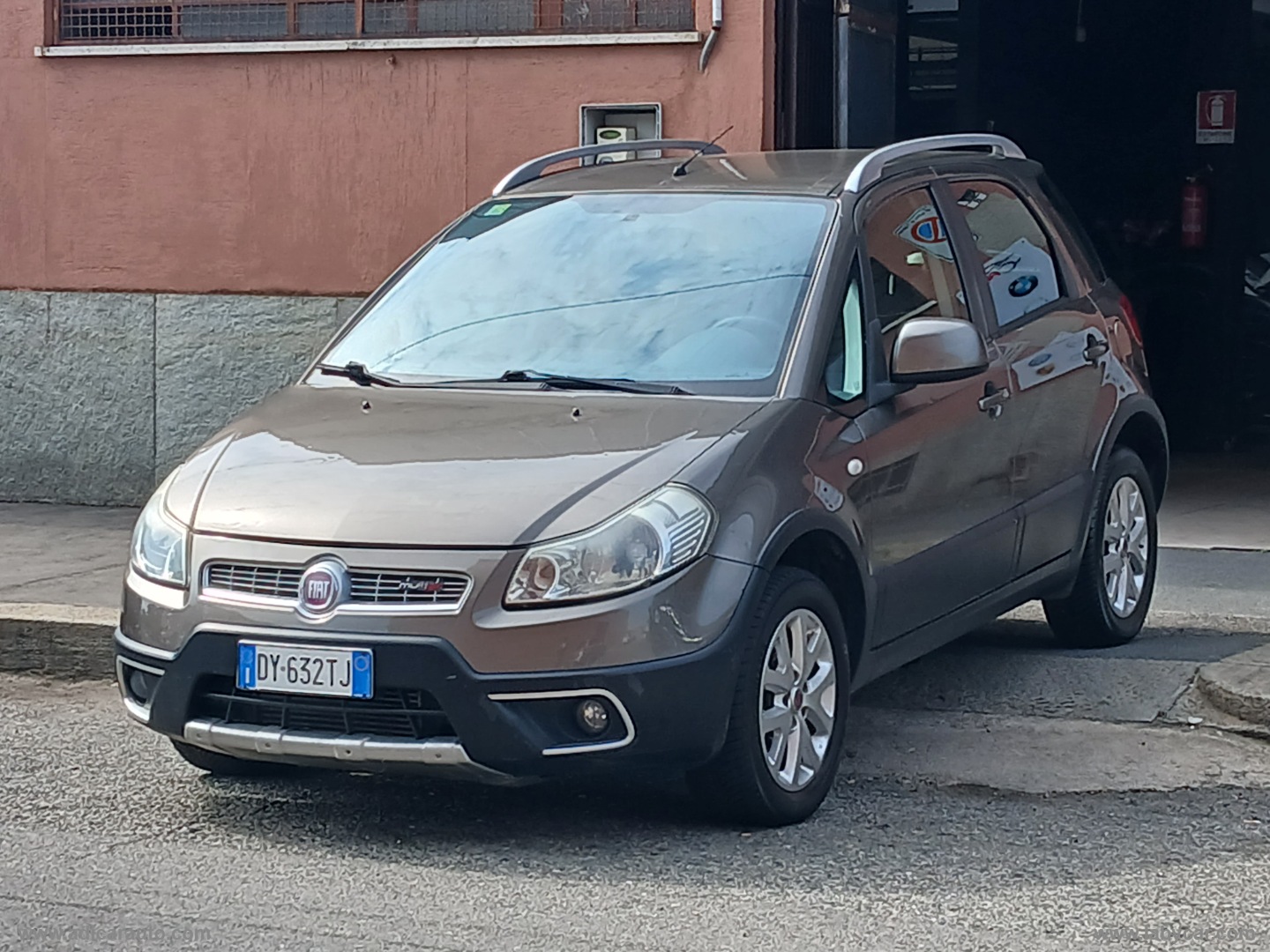 Sedici 2.0 MJT 4x4 Dynamic EURO5A - immagine 3