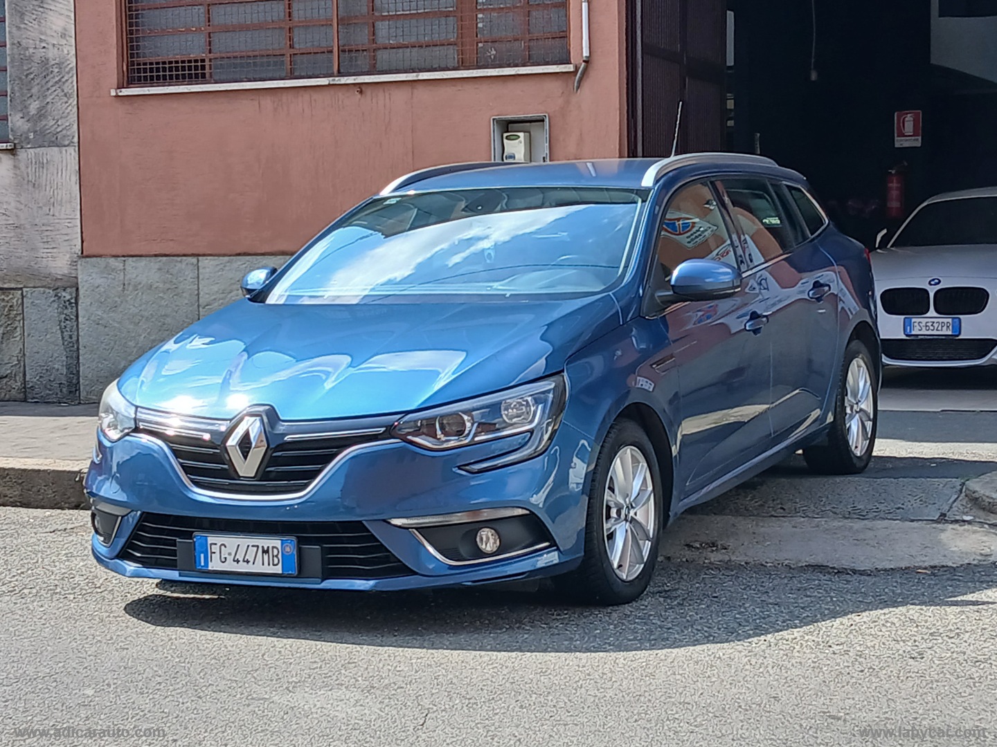 Mégane Sporter dCi 8V 110CV EDC Ener.Zen - immagine 3