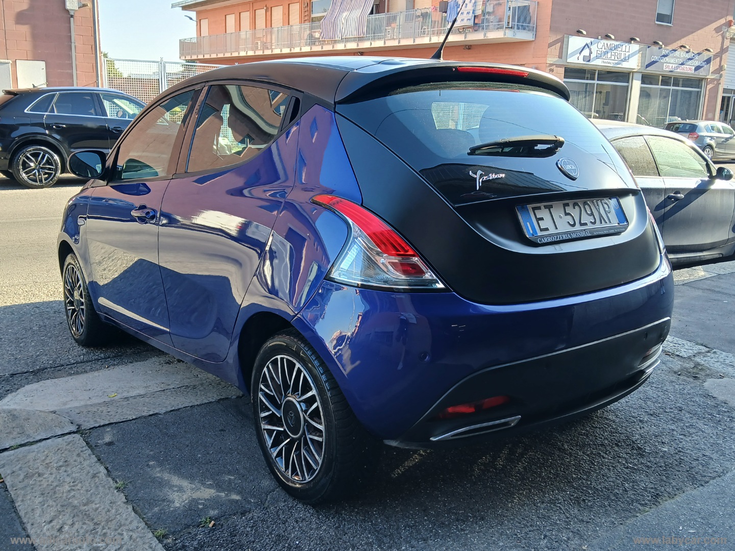 Ypsilon 1.2 69 CV 5p. S Momodesign - immagine 3
