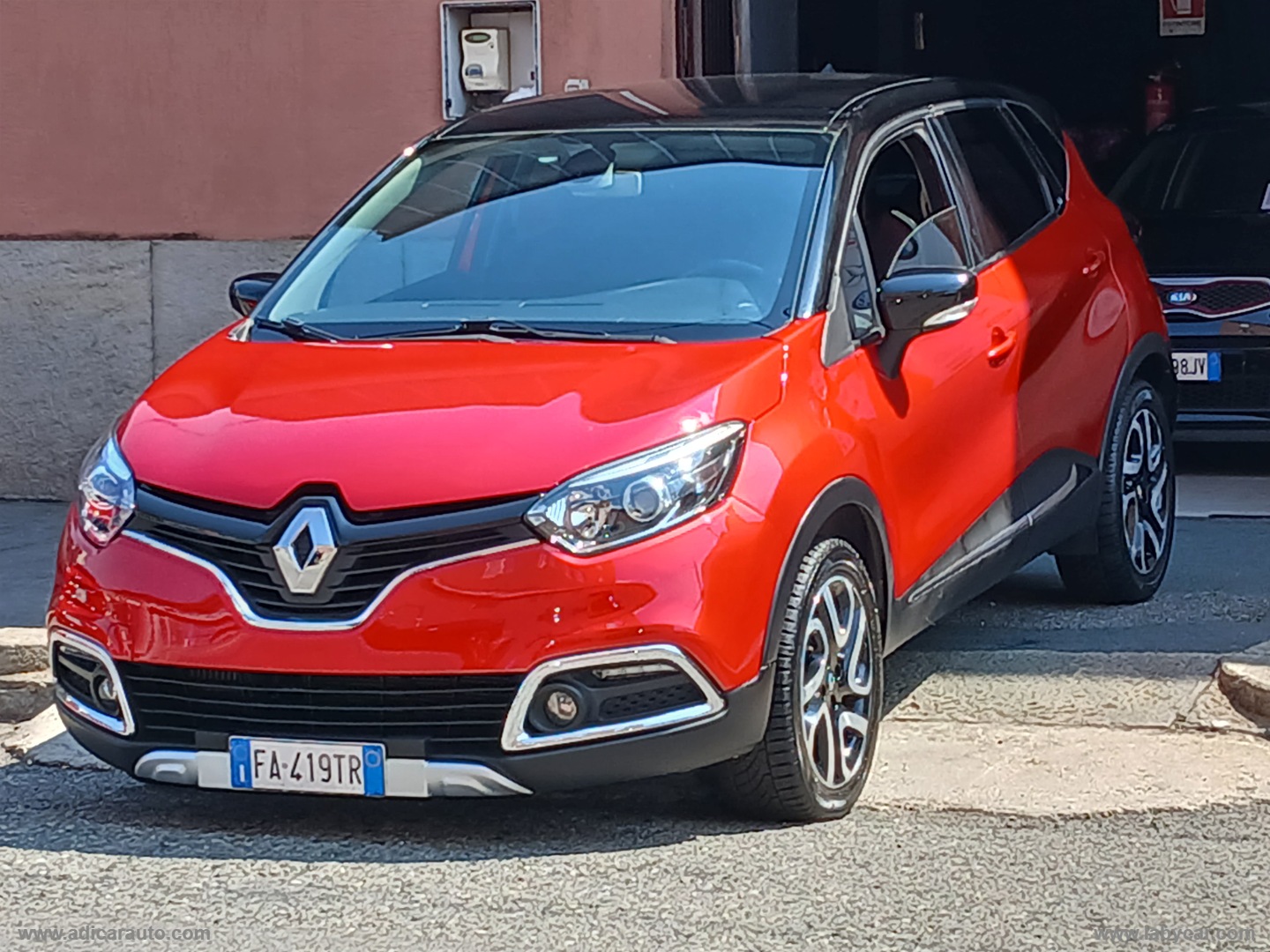 Captur 1.5 dCi 8V 90 CV S&S Proj. Runway - immagine 3