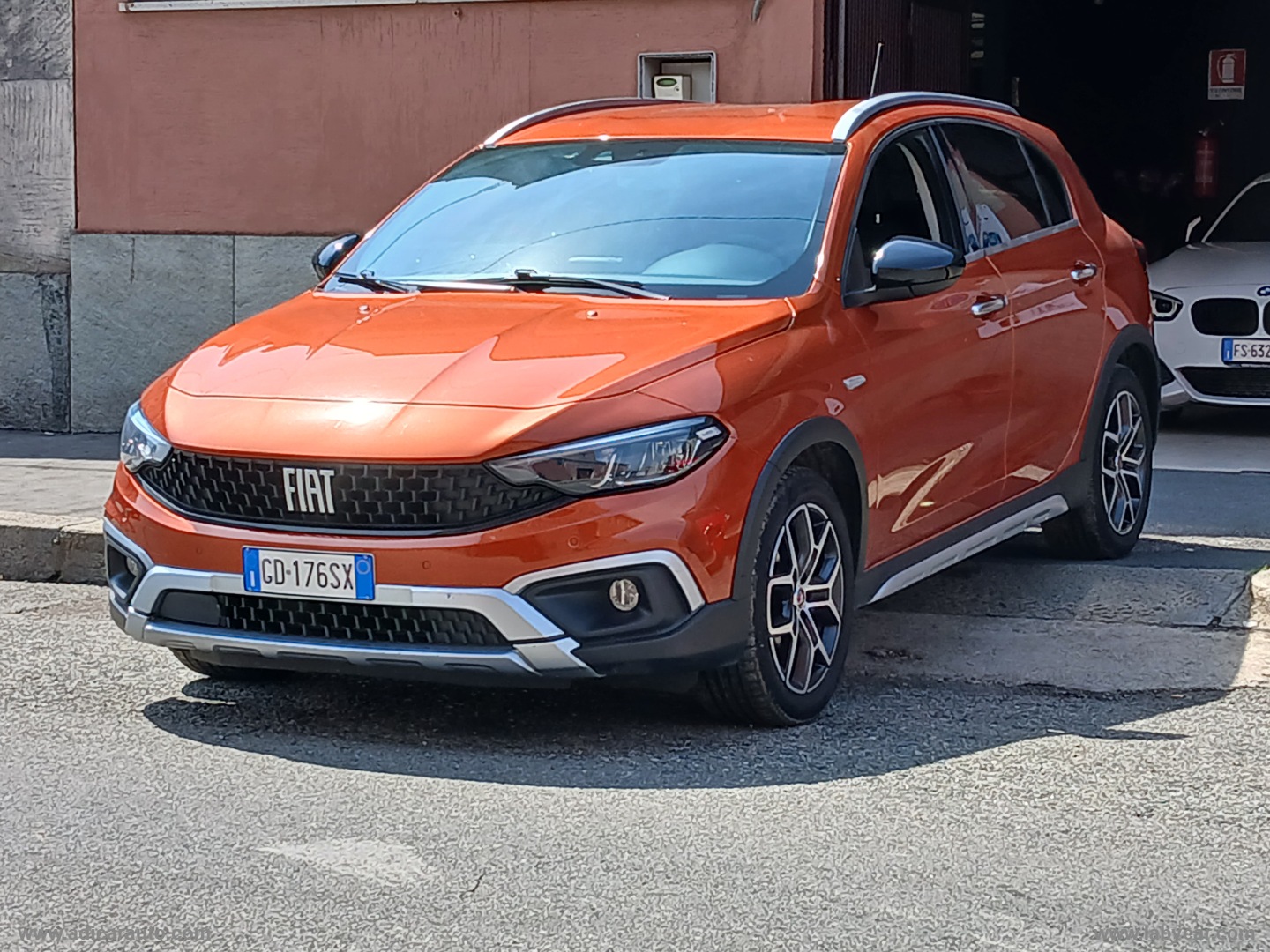 Tipo 1.0 5 porte Cross - immagine 3