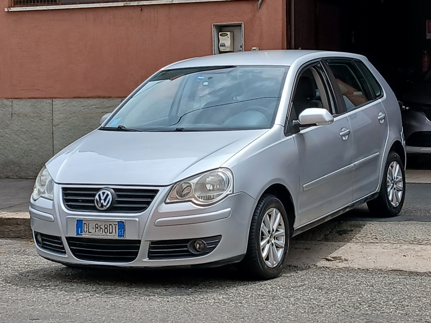 Polo 1.4 16V 80CV 5p. Comfortline - immagine 3