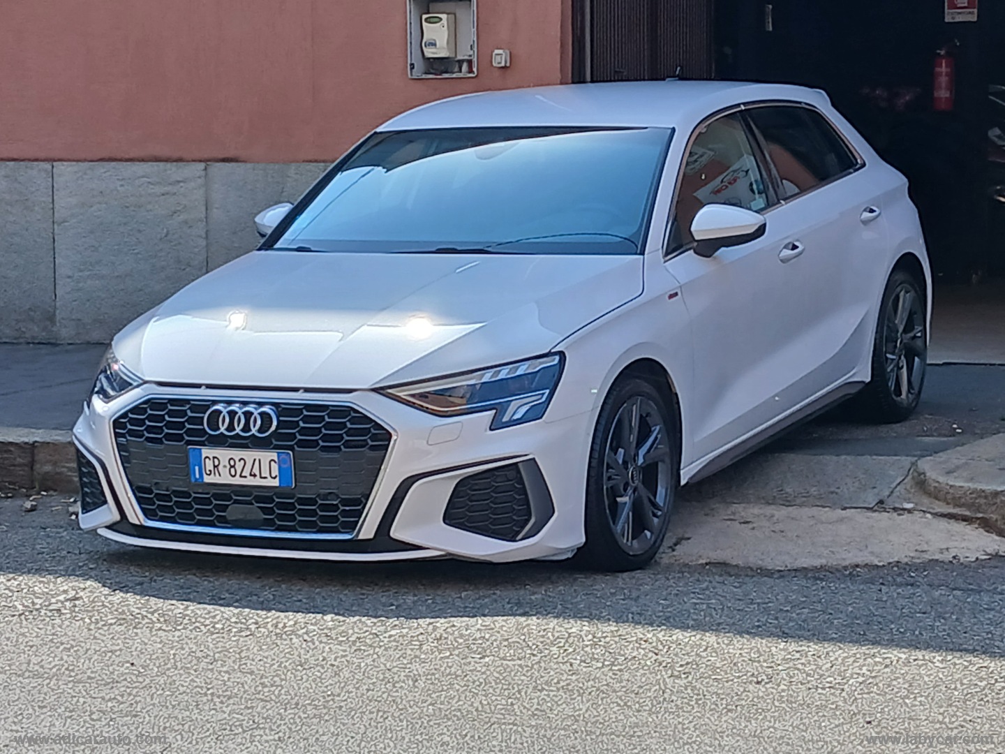 A3 SPB 30 TDI S tronic S line edition - immagine 3