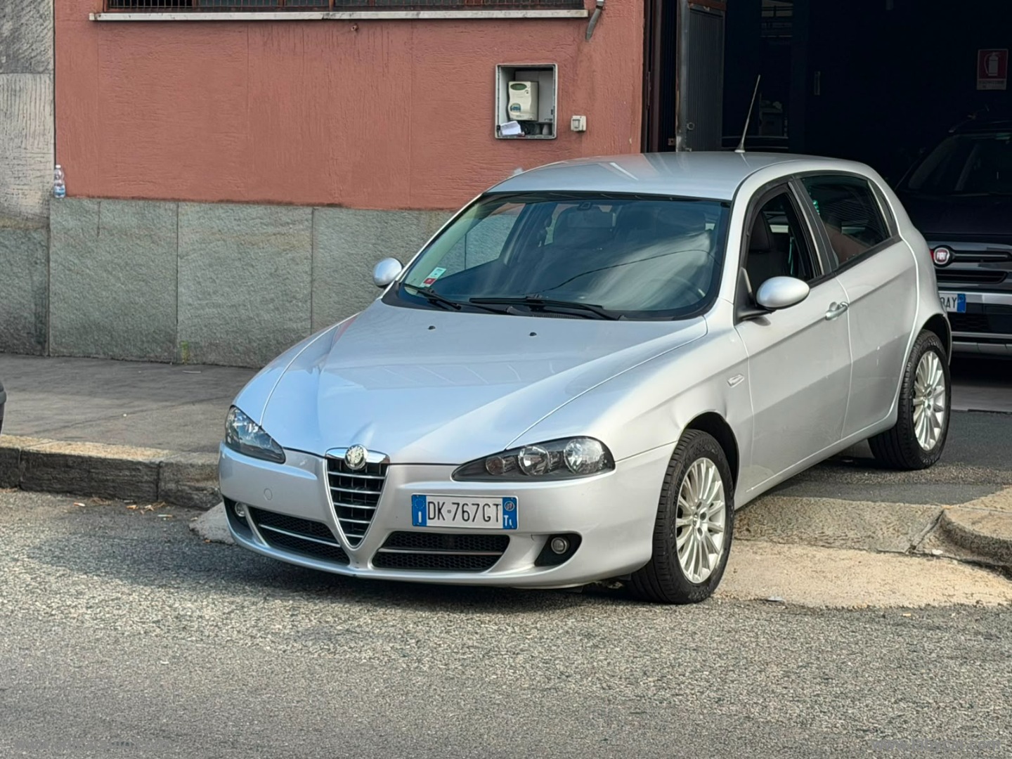 147 1.9 JTD 120 CV 5p. - immagine 3