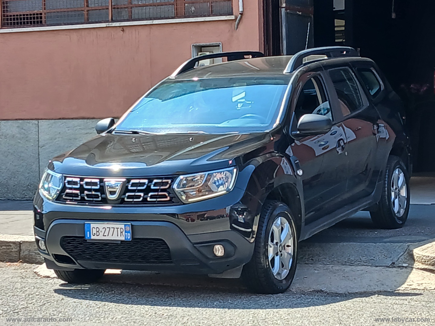 Duster 1.5 Blue dCi 8V 115 4x4 - immagine 3