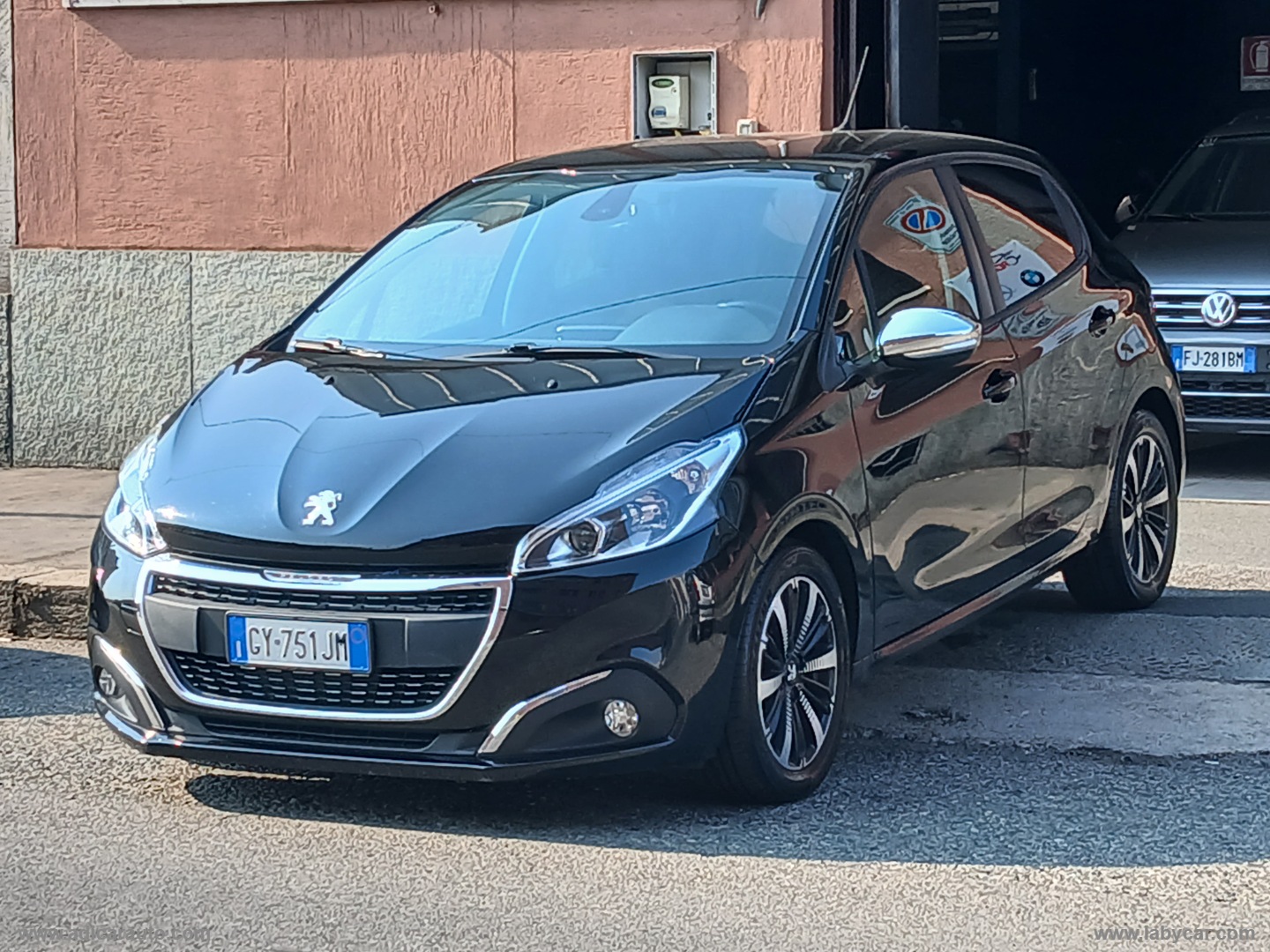 208 BlueHDi 100 S&S 5p. - immagine 3