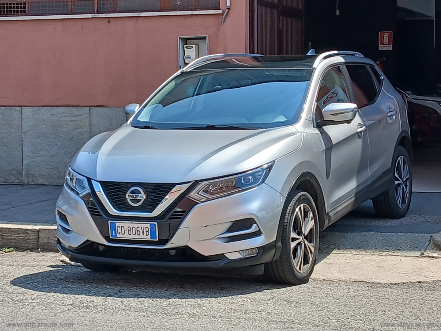 Qashqai 1.5 dCi 115 CV Tekna+ - immagine 3