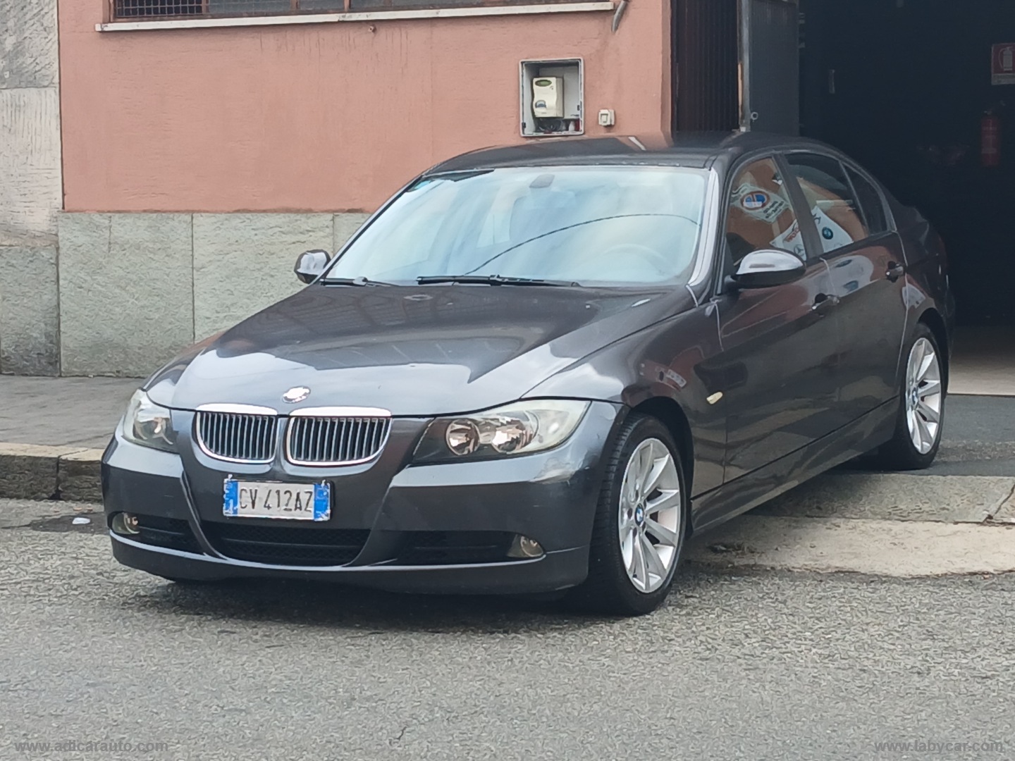 320i - immagine 3