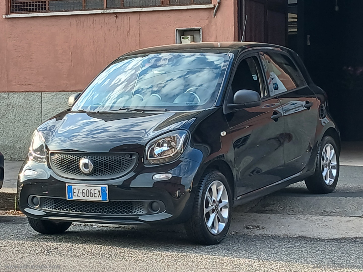 forfour 70 1.0 Youngster - immagine 3
