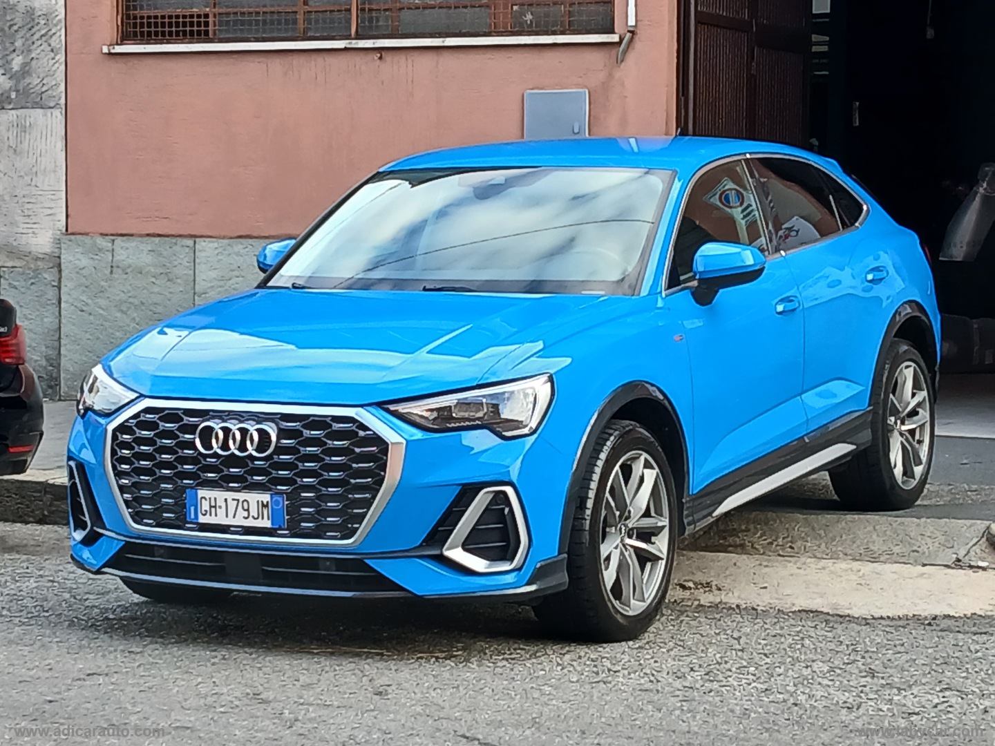 Q3 SPB 35 TDI S tronic S line edition - immagine 3