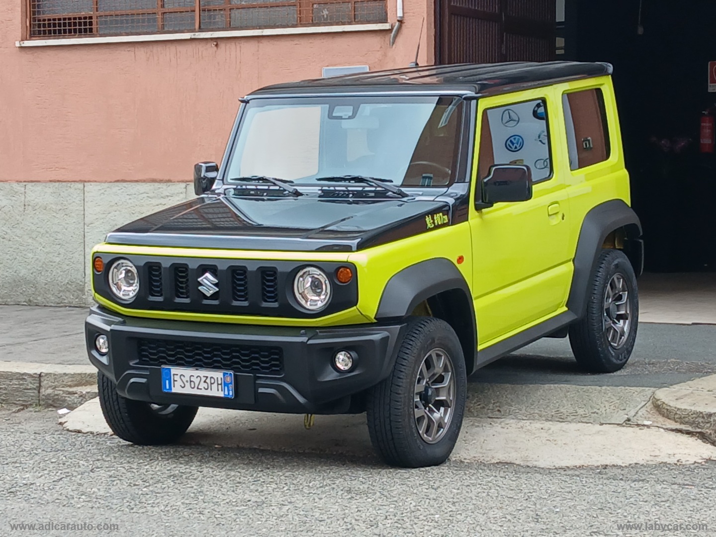 Jimny 1.5 5MT Top - immagine 3