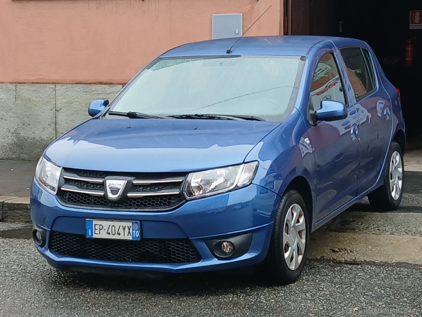 Sandero 1.2 GPL 75 CV Ambiance - immagine 3