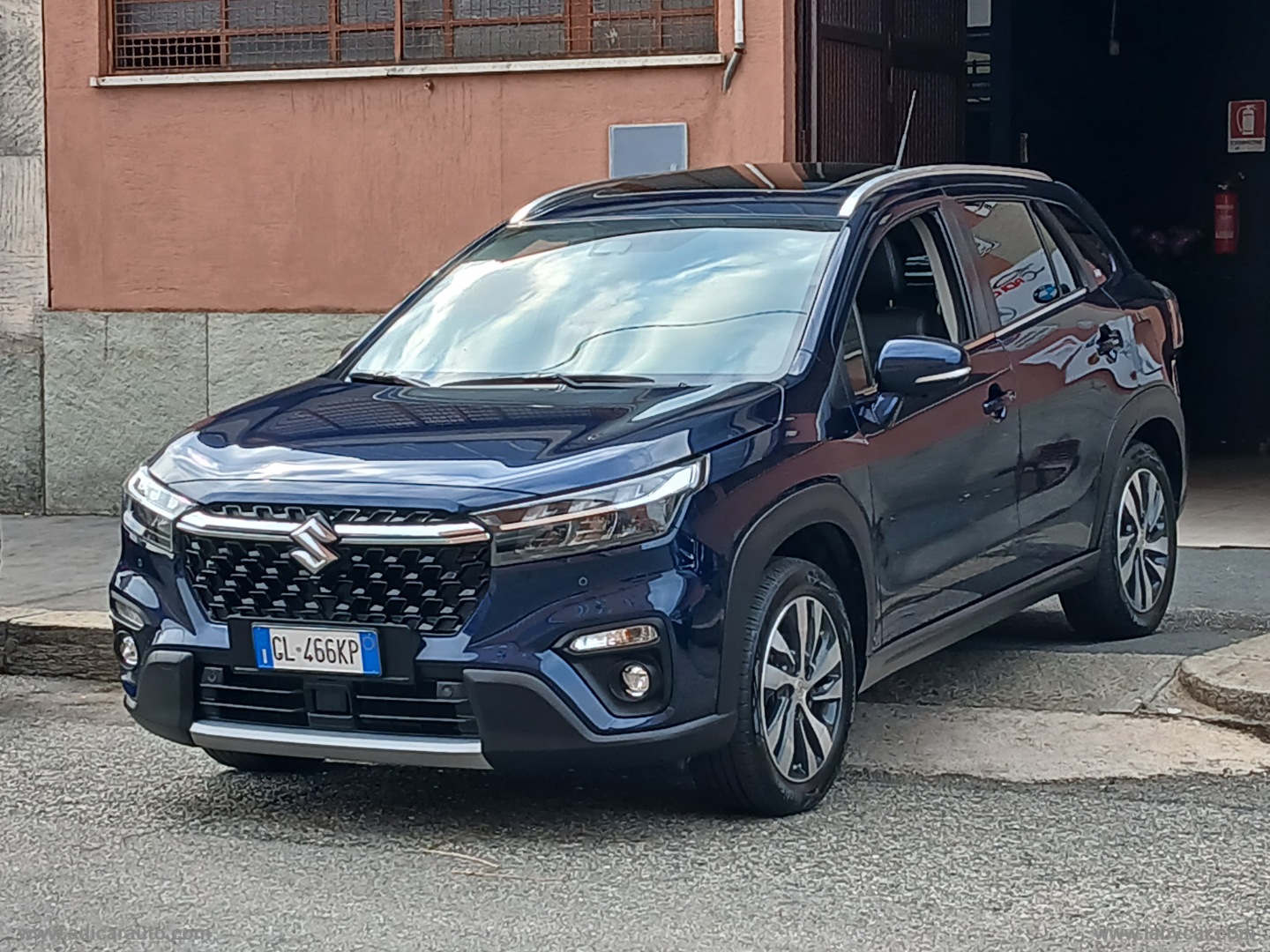 S-Cross 1.5 140V Hybrid A/T Starview - immagine 3