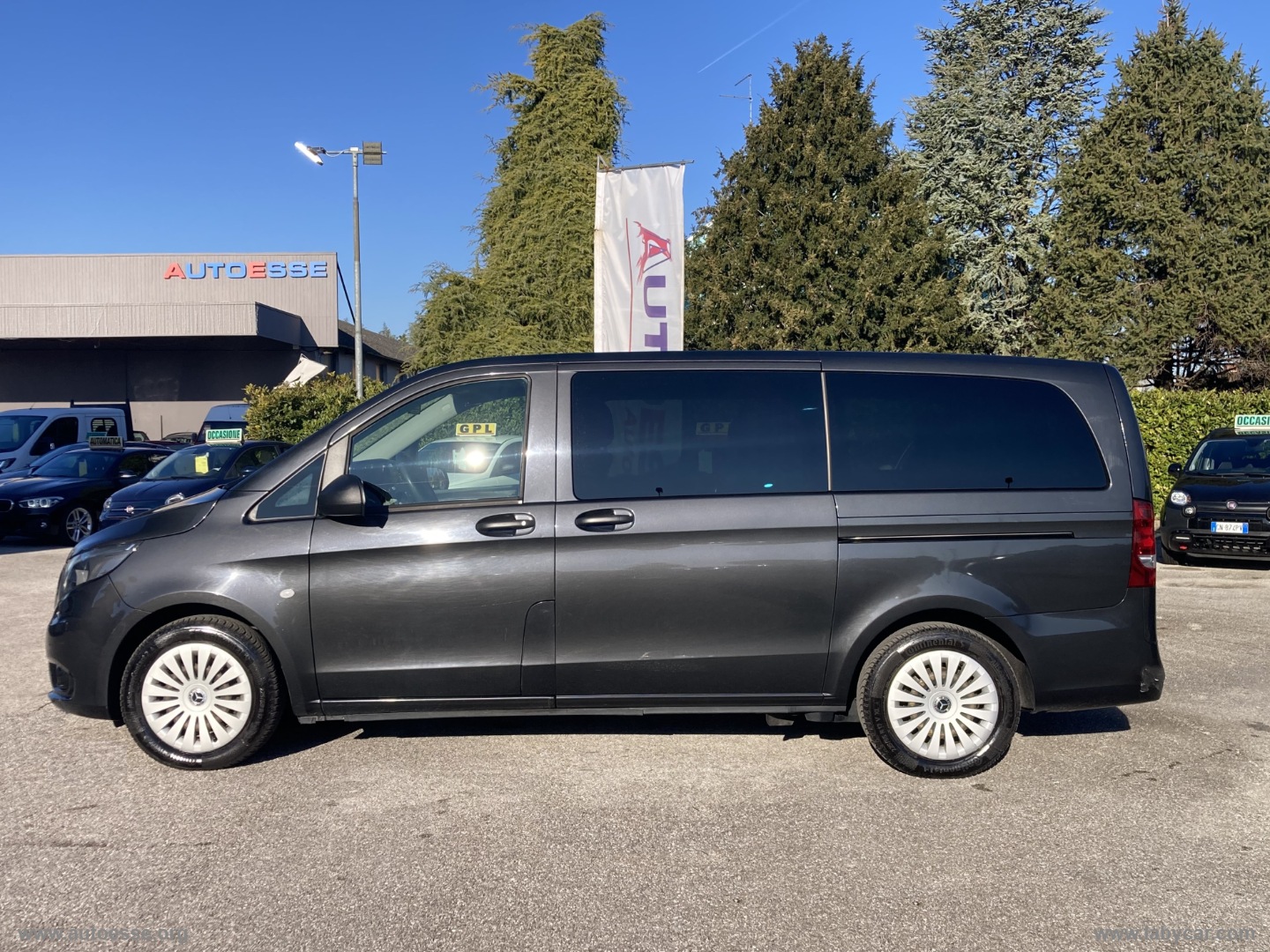 VITO 2.0 114 CDI AUT. Tourer Long 9 POSTI IVA ESCLUSA - immagine 3