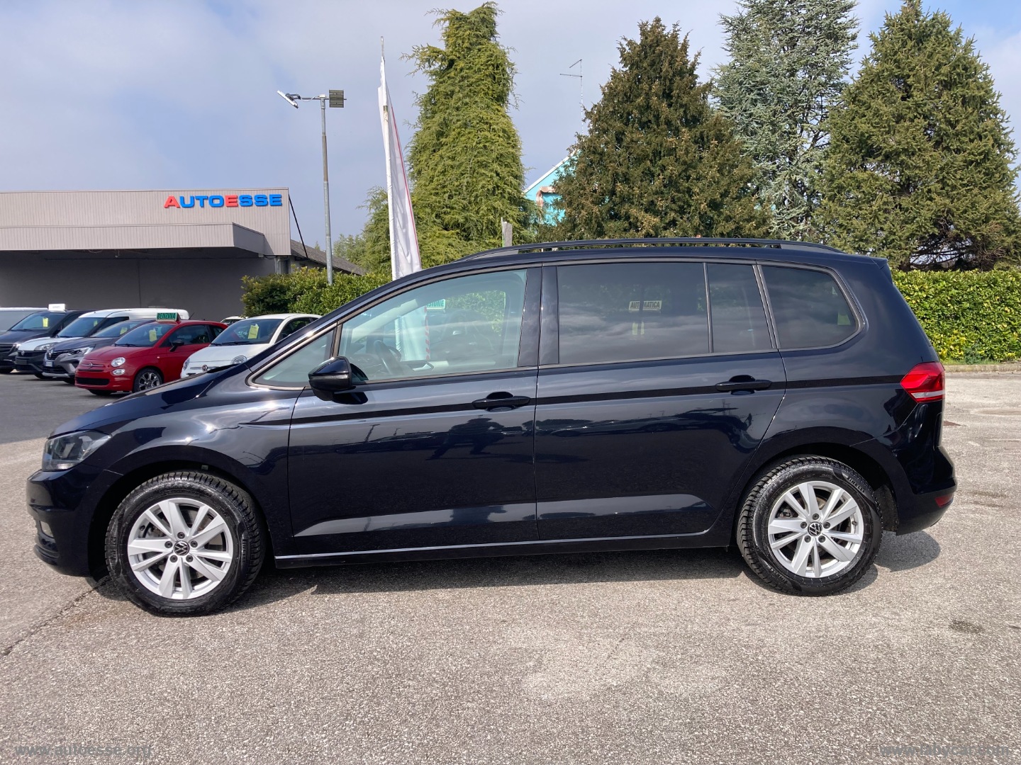 Touran 2.0 TDI 150 CV DSG Business BMT - immagine 3