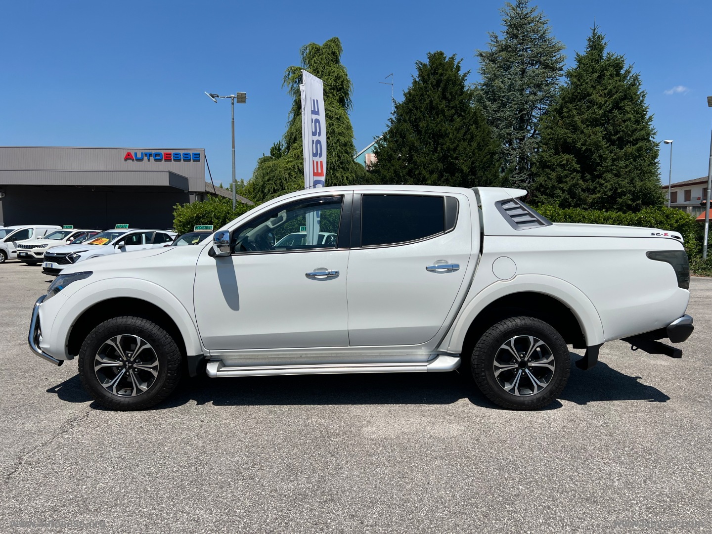 Fullback 2.4 180CV D.C. Aut. LOOK MITSUBISHI - immagine 3