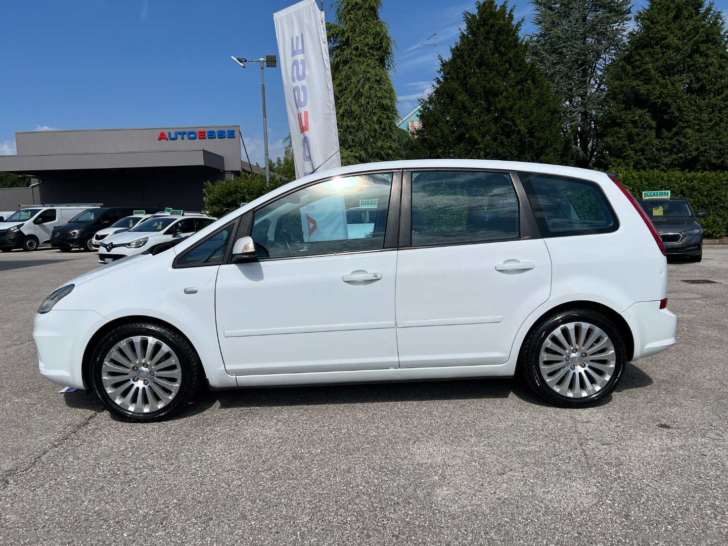 C-Max 1.6 TDCi 90 CV Titanium - immagine 3