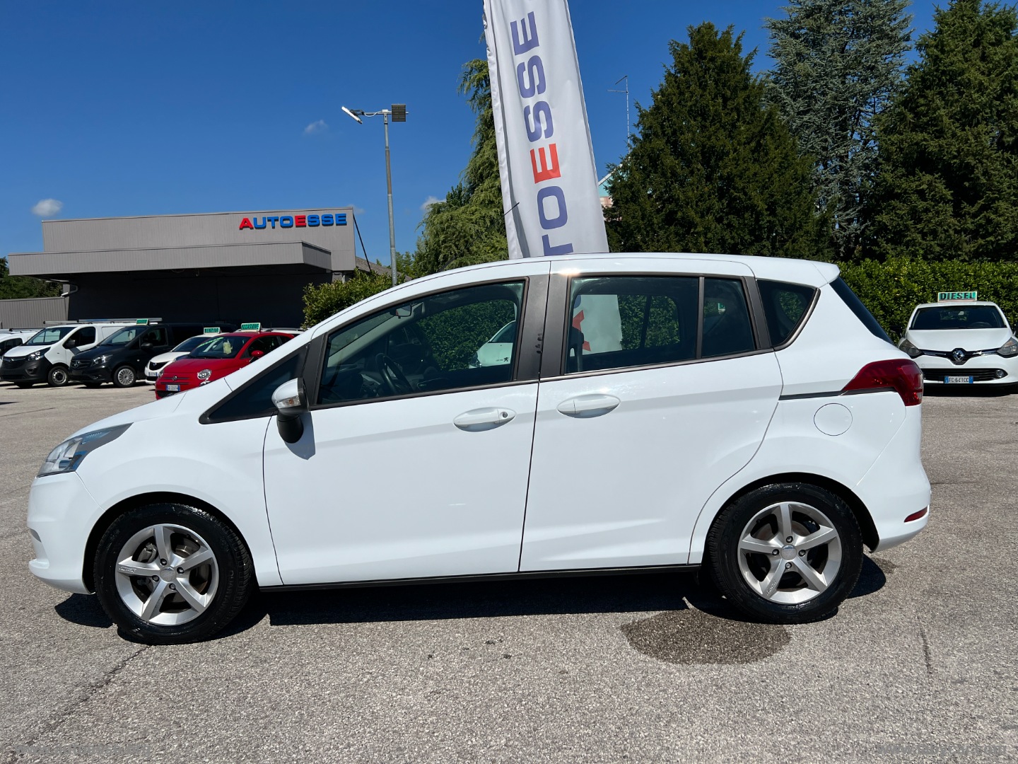 B-Max 1.4 90 CV GPL - immagine 3