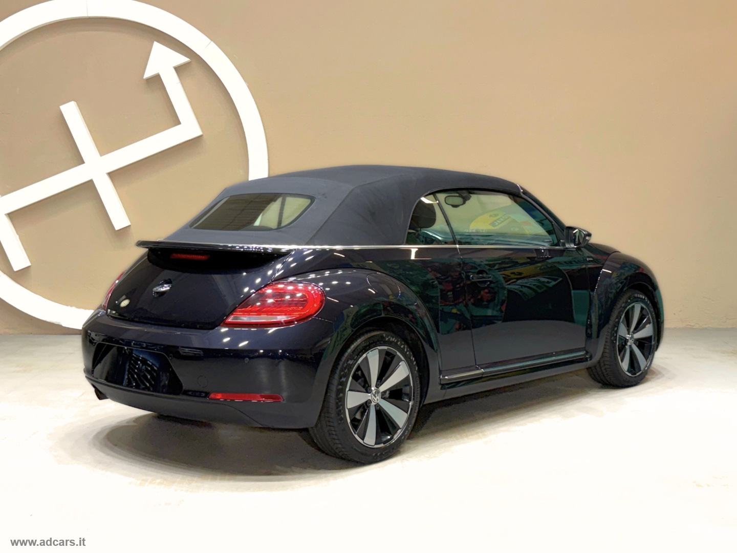 Maggiolino Cabrio 1.2 TSI Design BMT DSG Allstar *BOOK SERVICE VW* - immagine 3