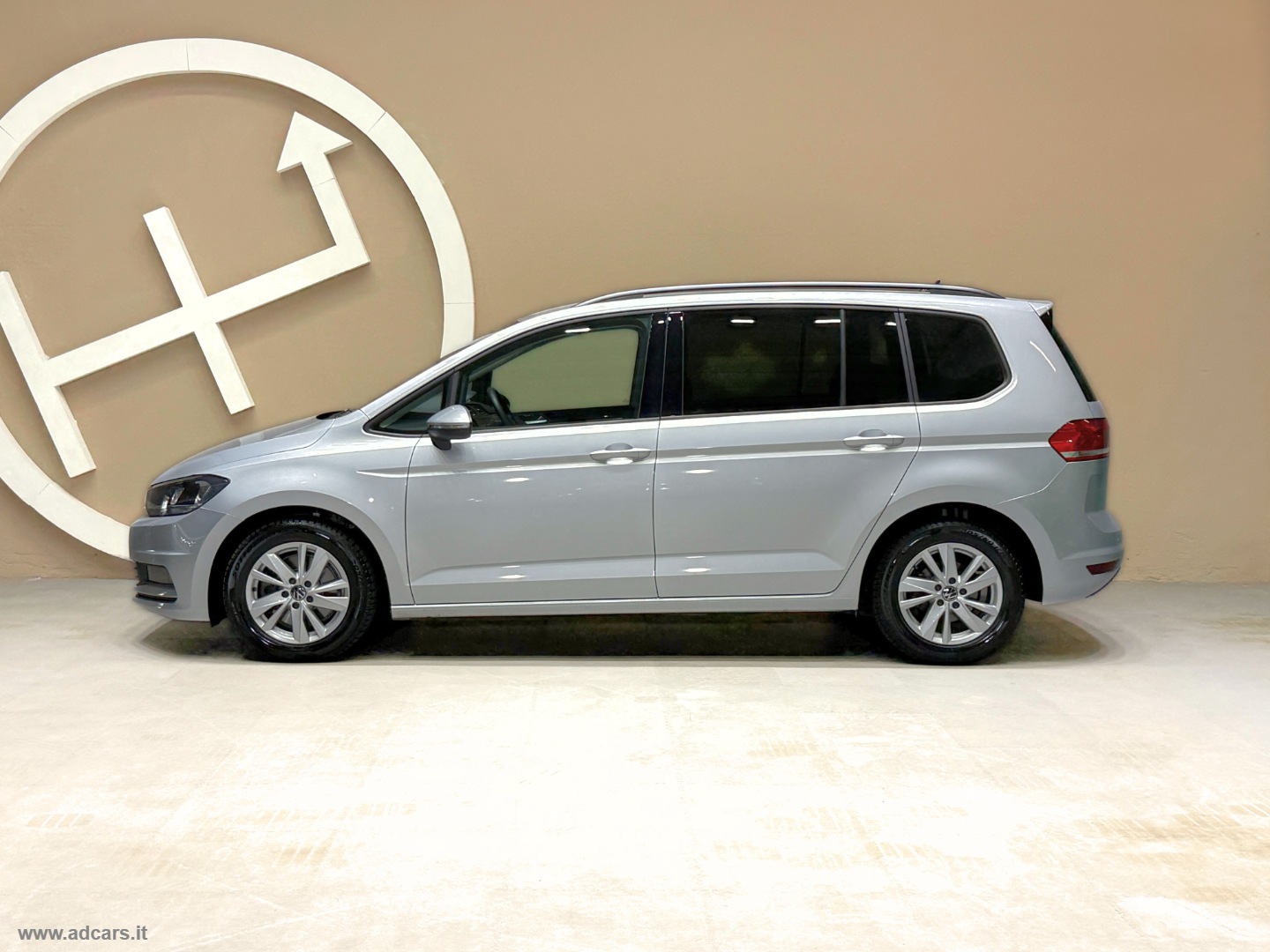 Touran 2.0 TDI 150 CV Business BMT *7 POSTI* - immagine 3