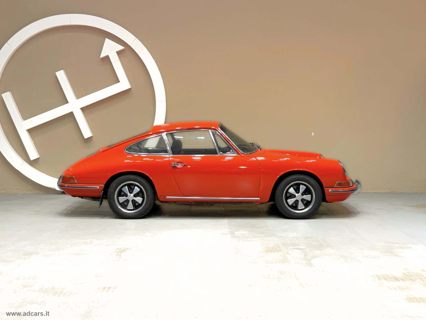 911 T 2.0 SWB 1968 *FULL SERVICE PORSCHE* - immagine 3