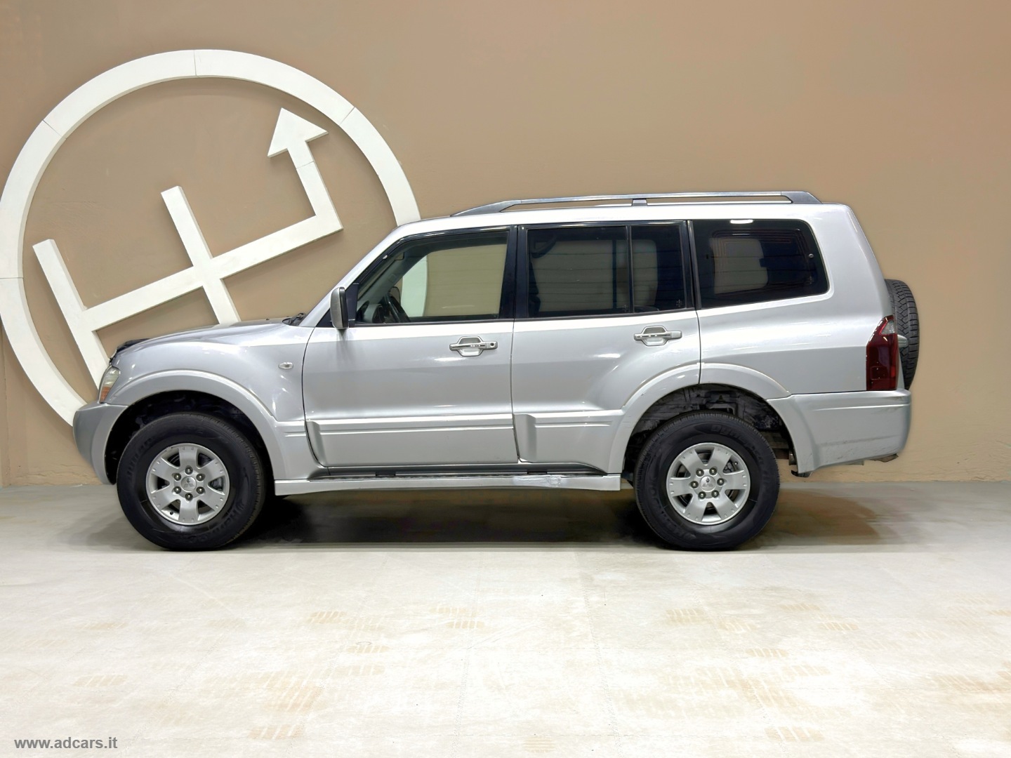 Pajero 3.2 16V DI-D 5p. GLX *7 POSTI*GANCIO TRAINO* - immagine 3