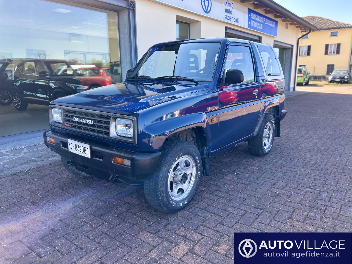 Feroza 1.6i Resin-top DX - immagine 3