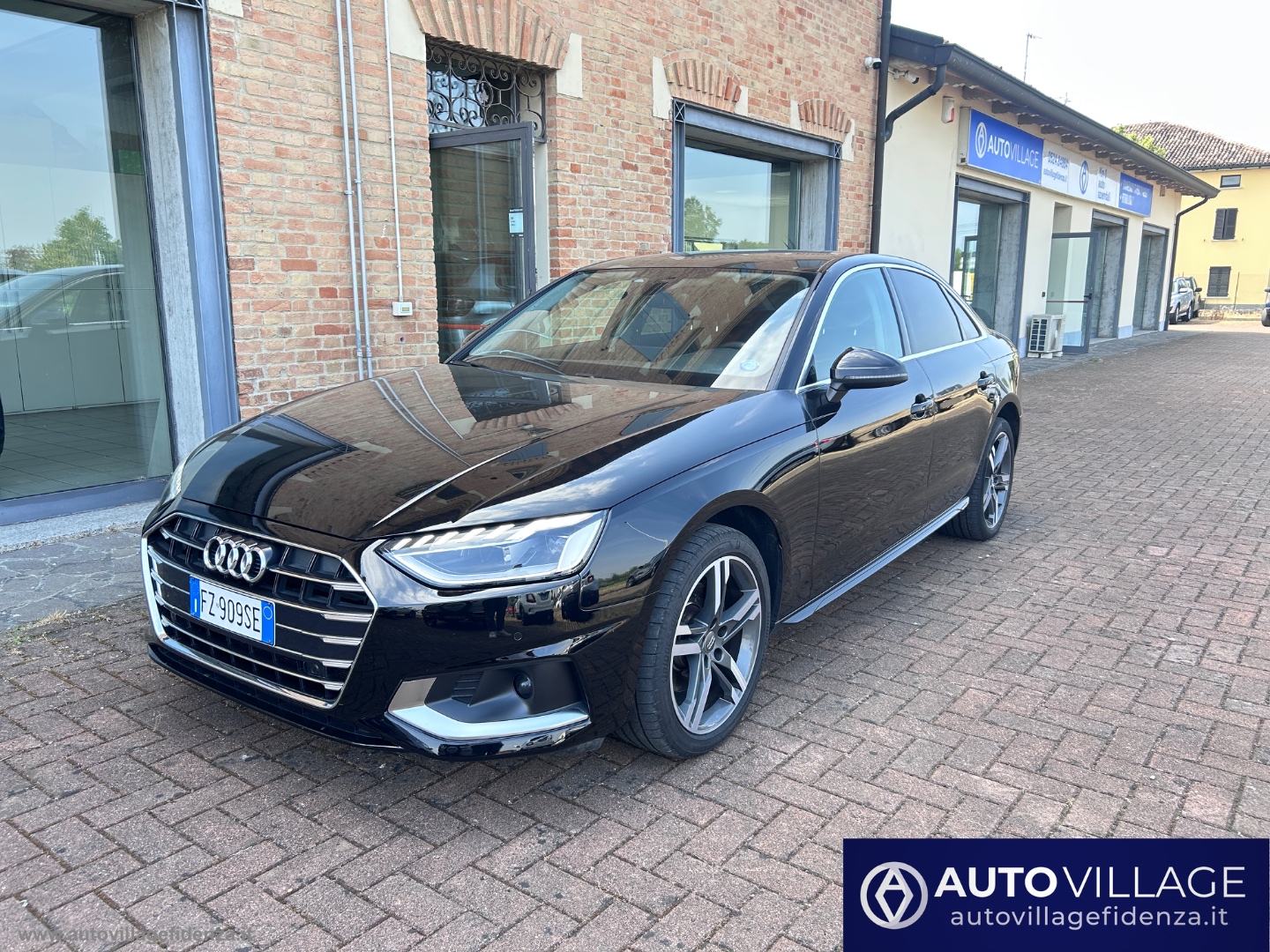 A4 30 TDI/136CV S tronic S line edition - immagine 3
