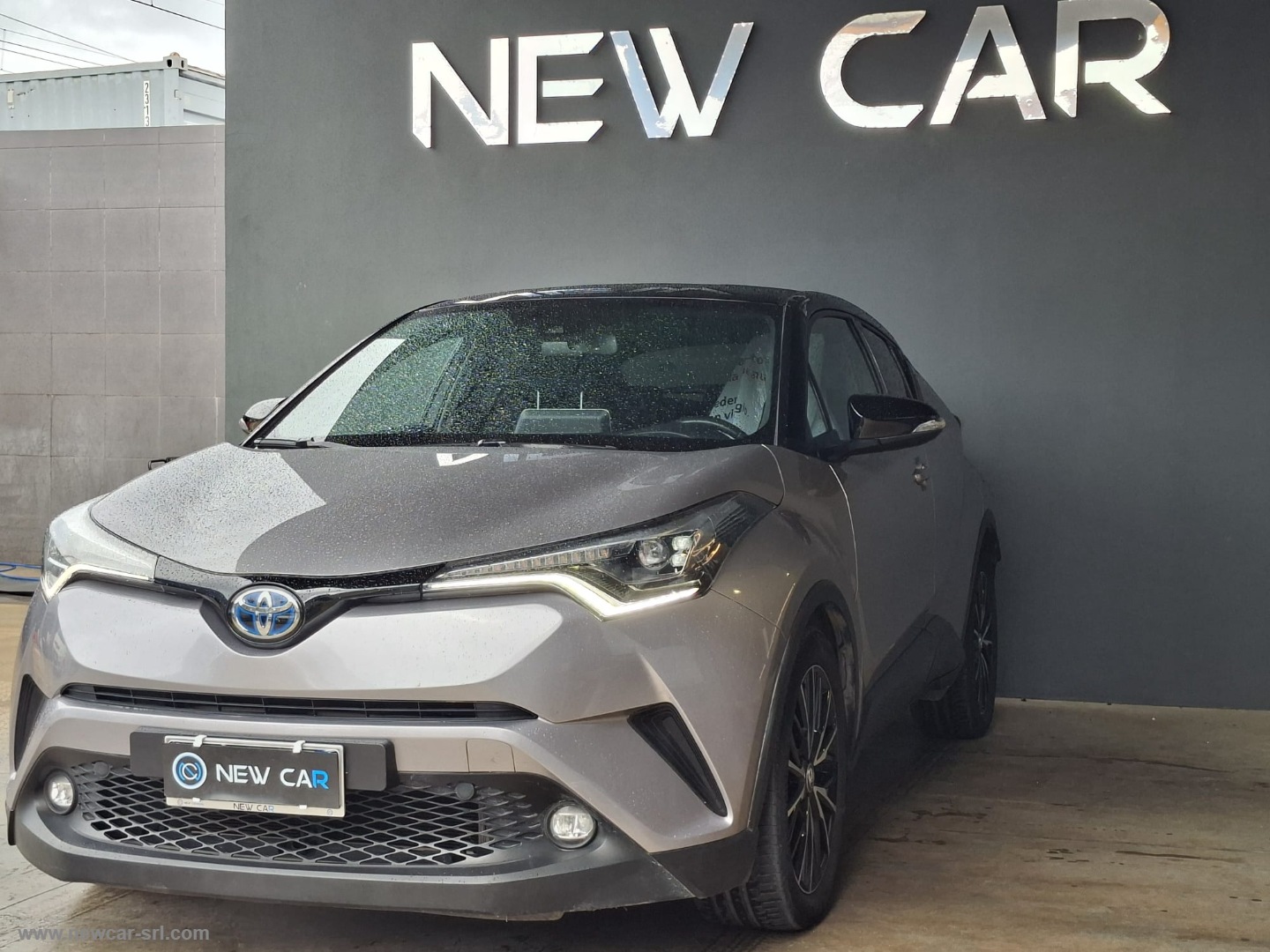 C-HR 1.8 Hybrid E-CVT Active - immagine 3