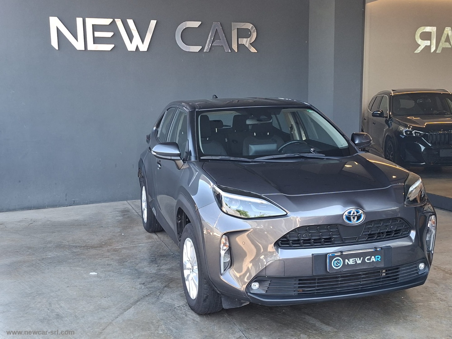 Yaris Cross 1.5 Hybrid 5p. E-CVT Busin. - immagine 3
