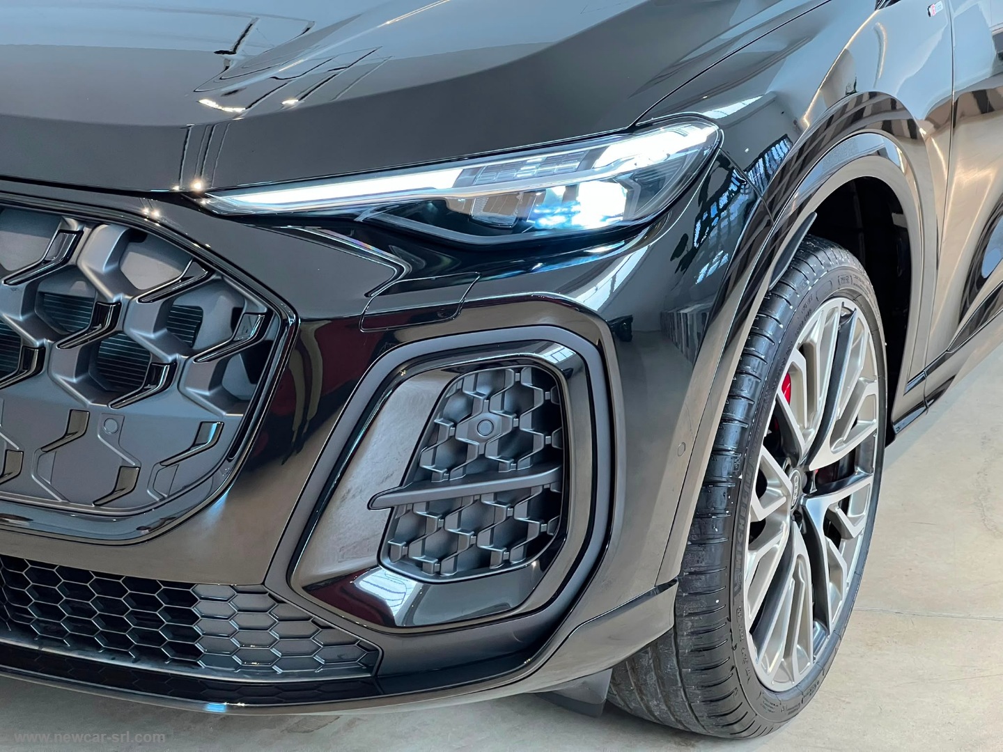 Q5 TDi S tronic quat. Launch ed. S line - immagine 3