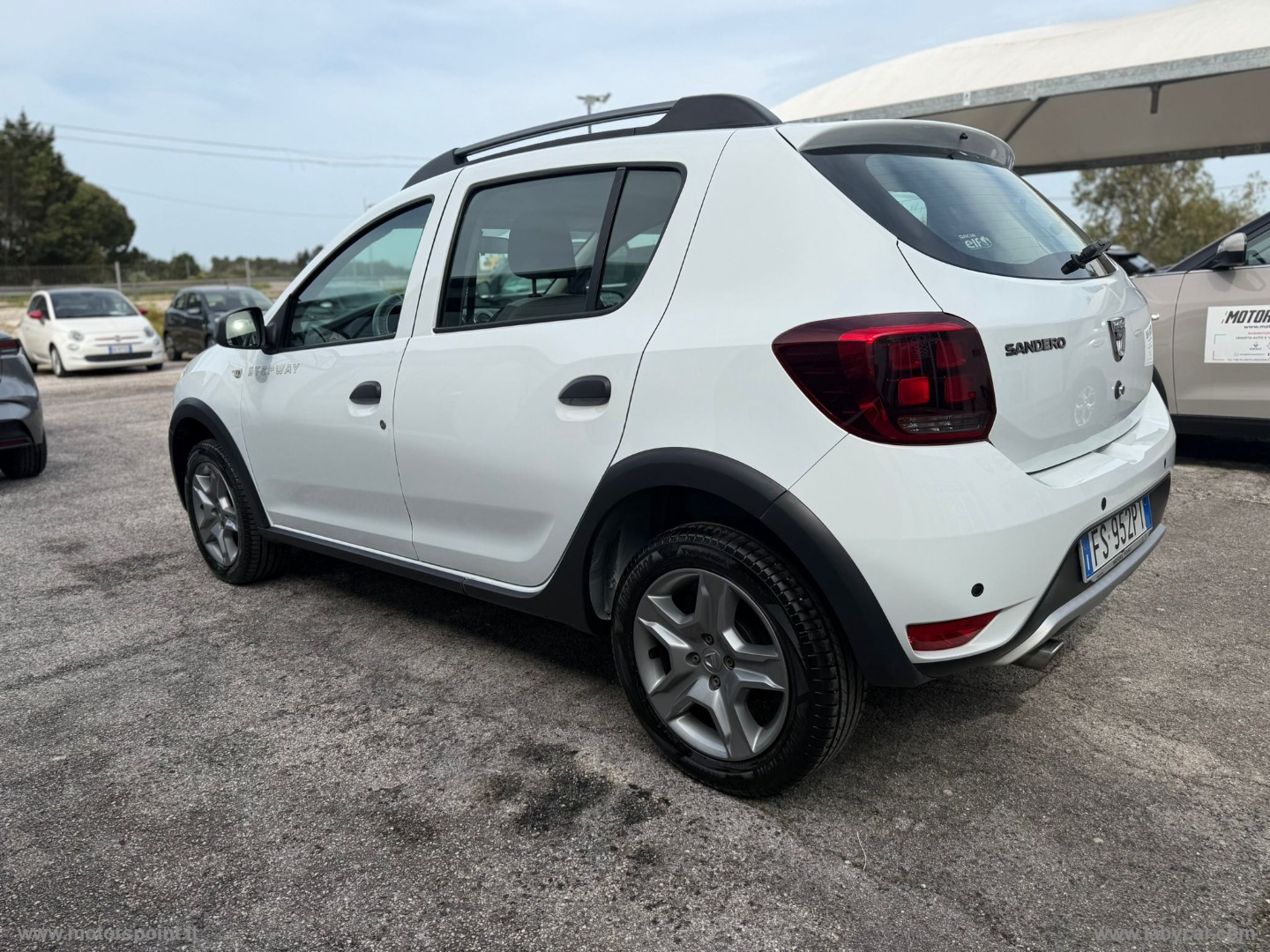 Sandero Stepway 0.9 TCe 12V T-GPL 90 S&S - immagine 3