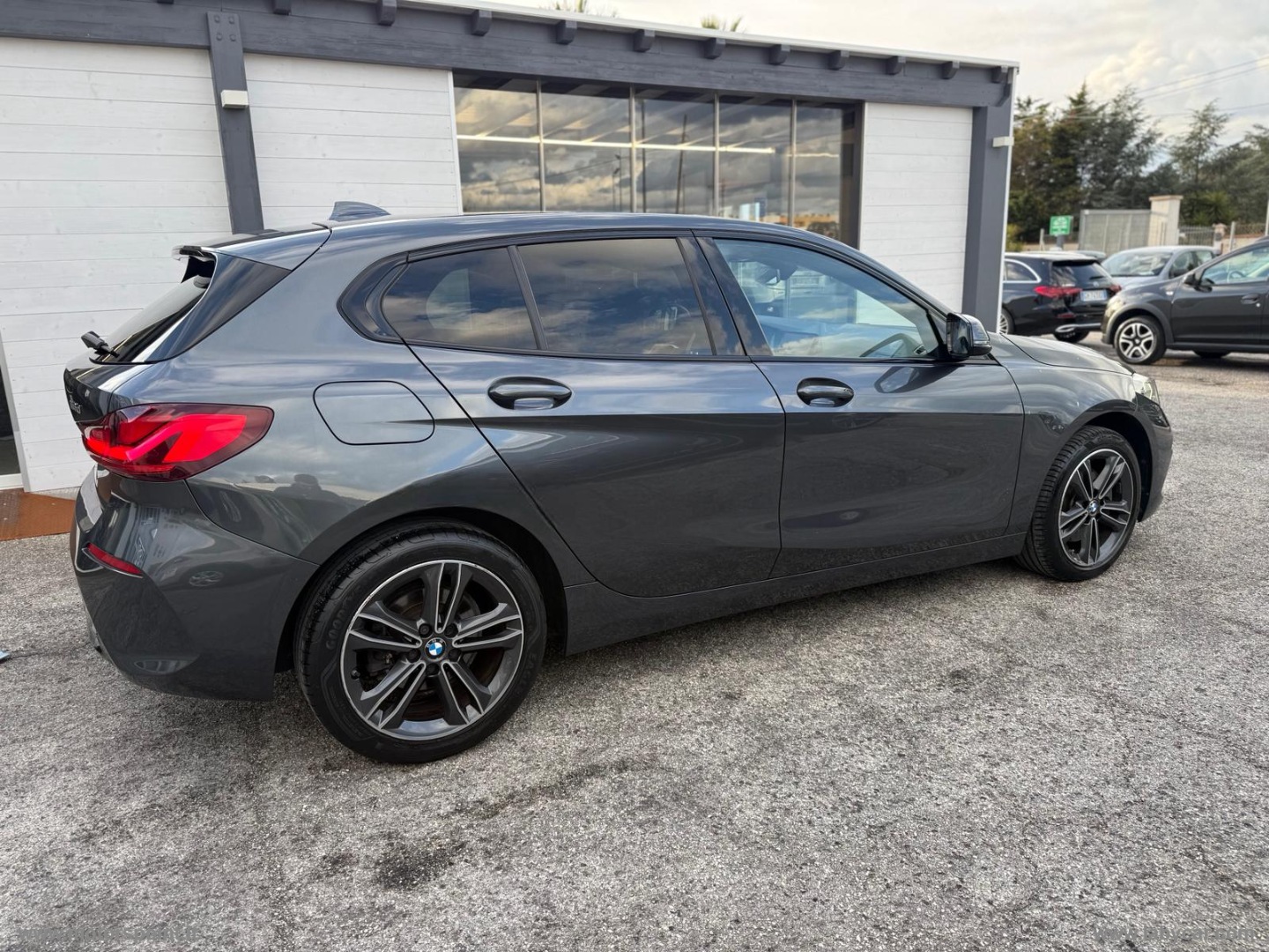 116d 5p. Msport - immagine 3