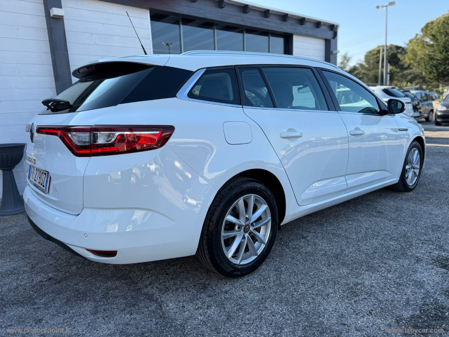 Mégane dCi 110 CV S&S ST Energy Limited - immagine 3