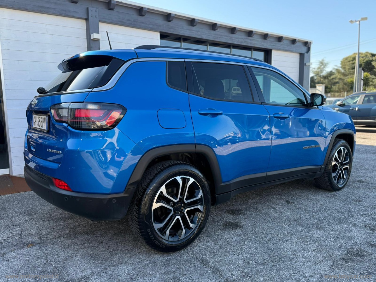 Compass 1.6 Mjt II 2WD Limited - immagine 3