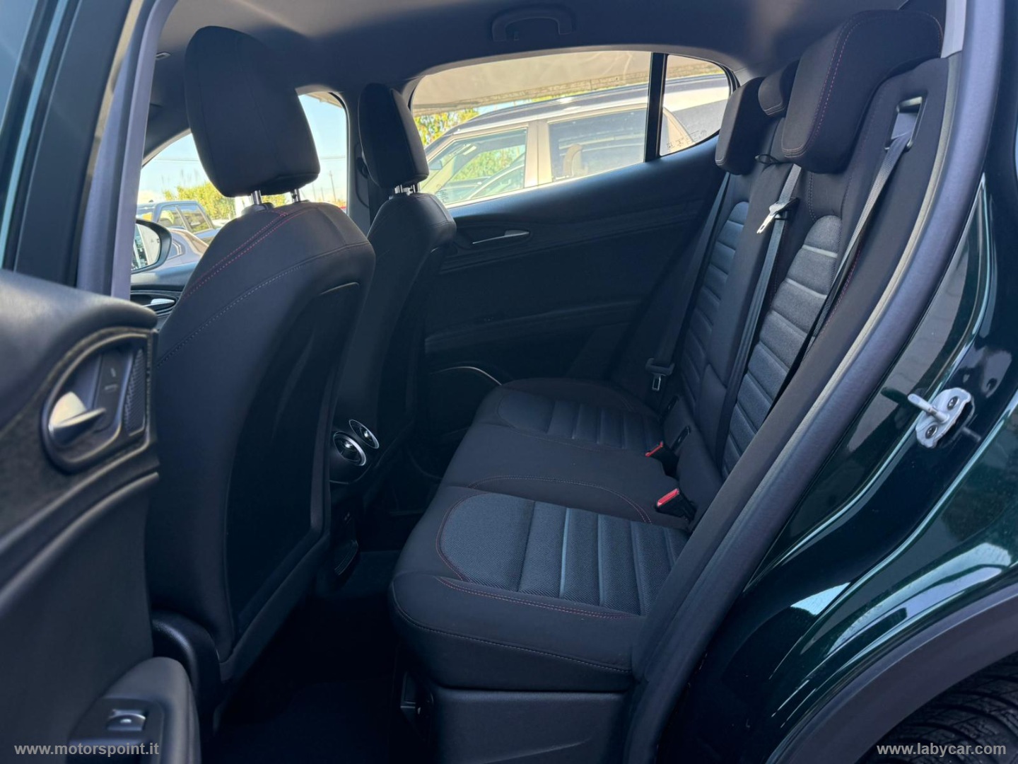 Stelvio 2.2 T.diesel 160CV AT8 RWD Bus. - immagine 3