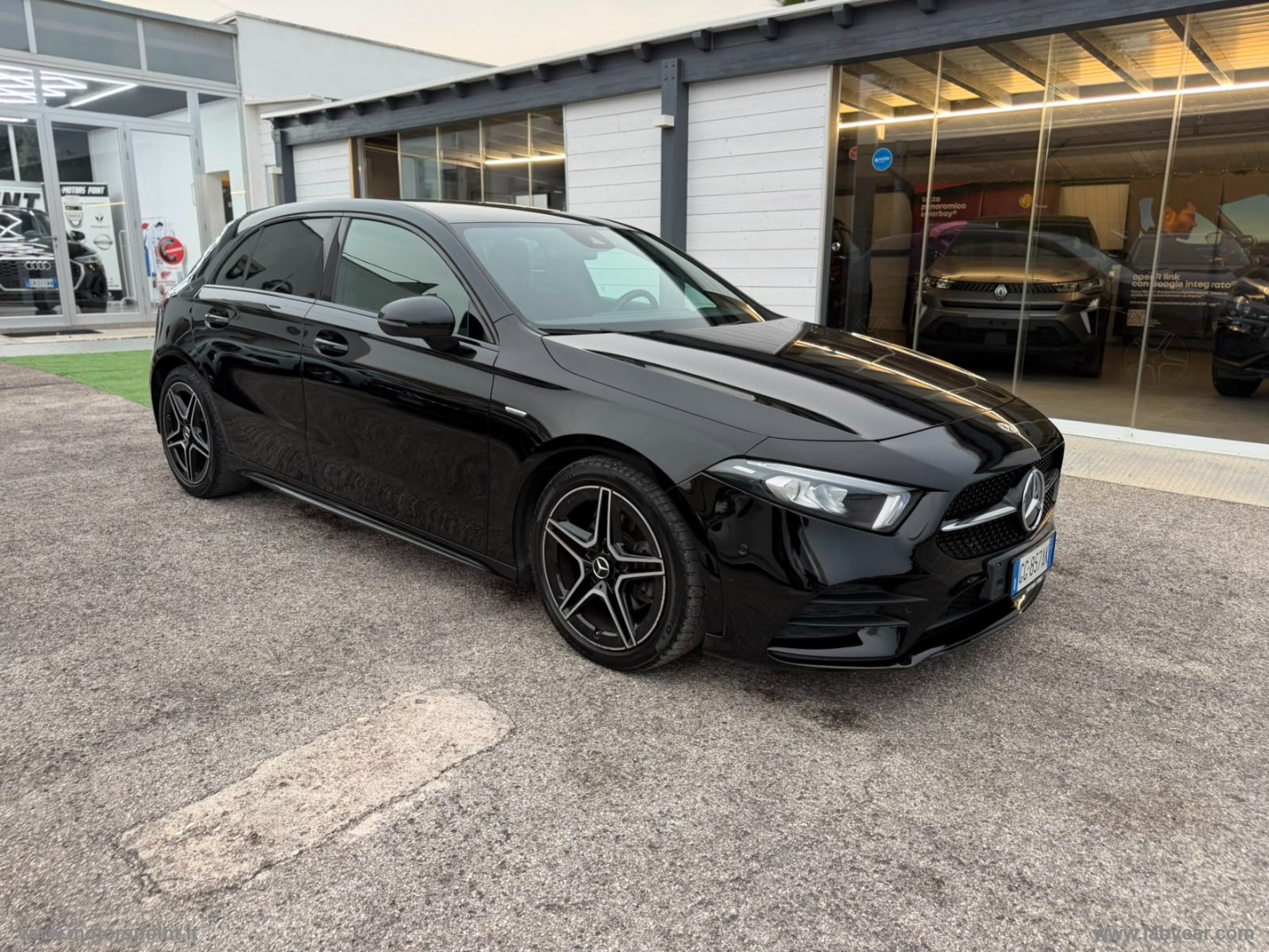 A 180 d Automatic 4p. Sport NIGHT - immagine 3